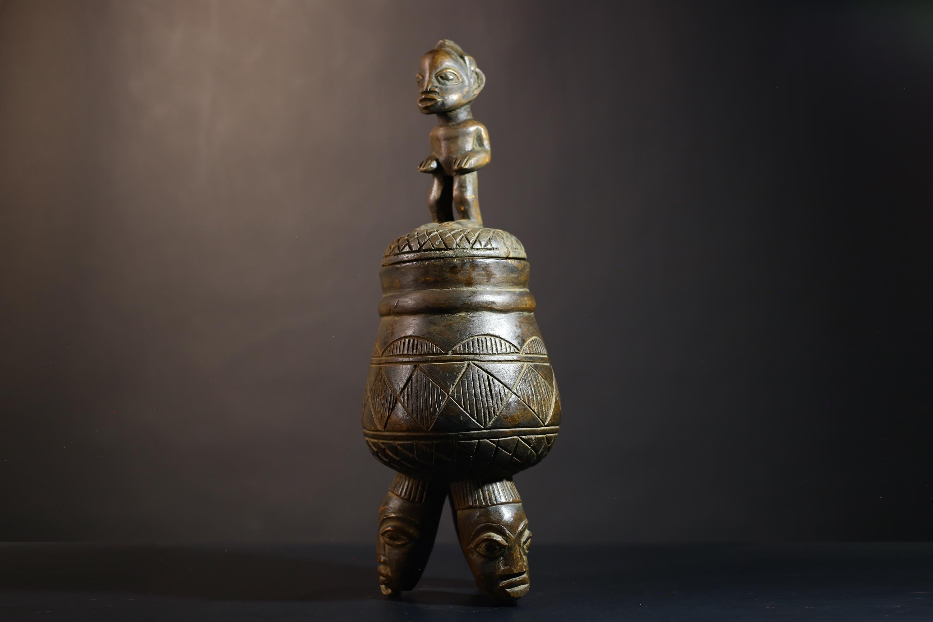 African Vintage Antique Art Figure | Olumeye Kneeling Female Statue | Unique Culturally Significant Decor Piece -G4984