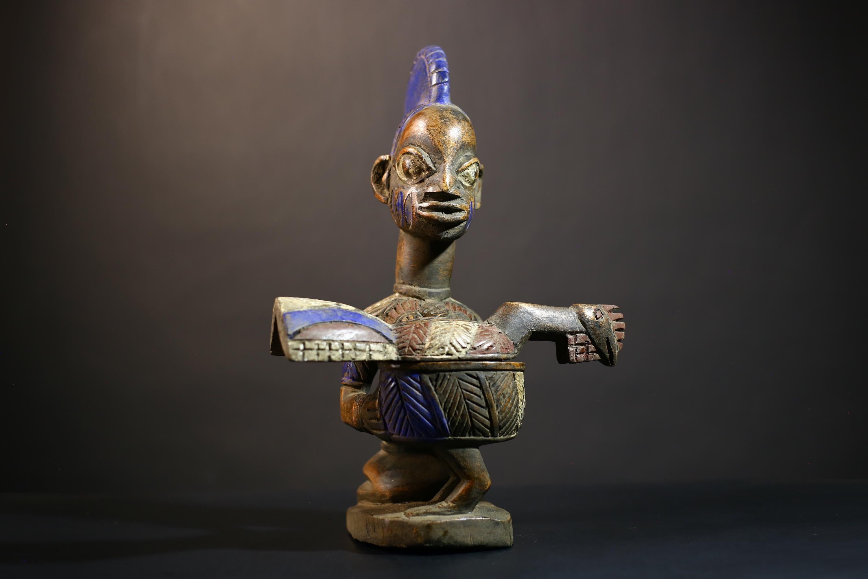 African Vintage Antique Wood Figure | Traditional Carved Art | Elegant Lady with Dish | Unique Home Decor | Collectible Sculpture-G4991