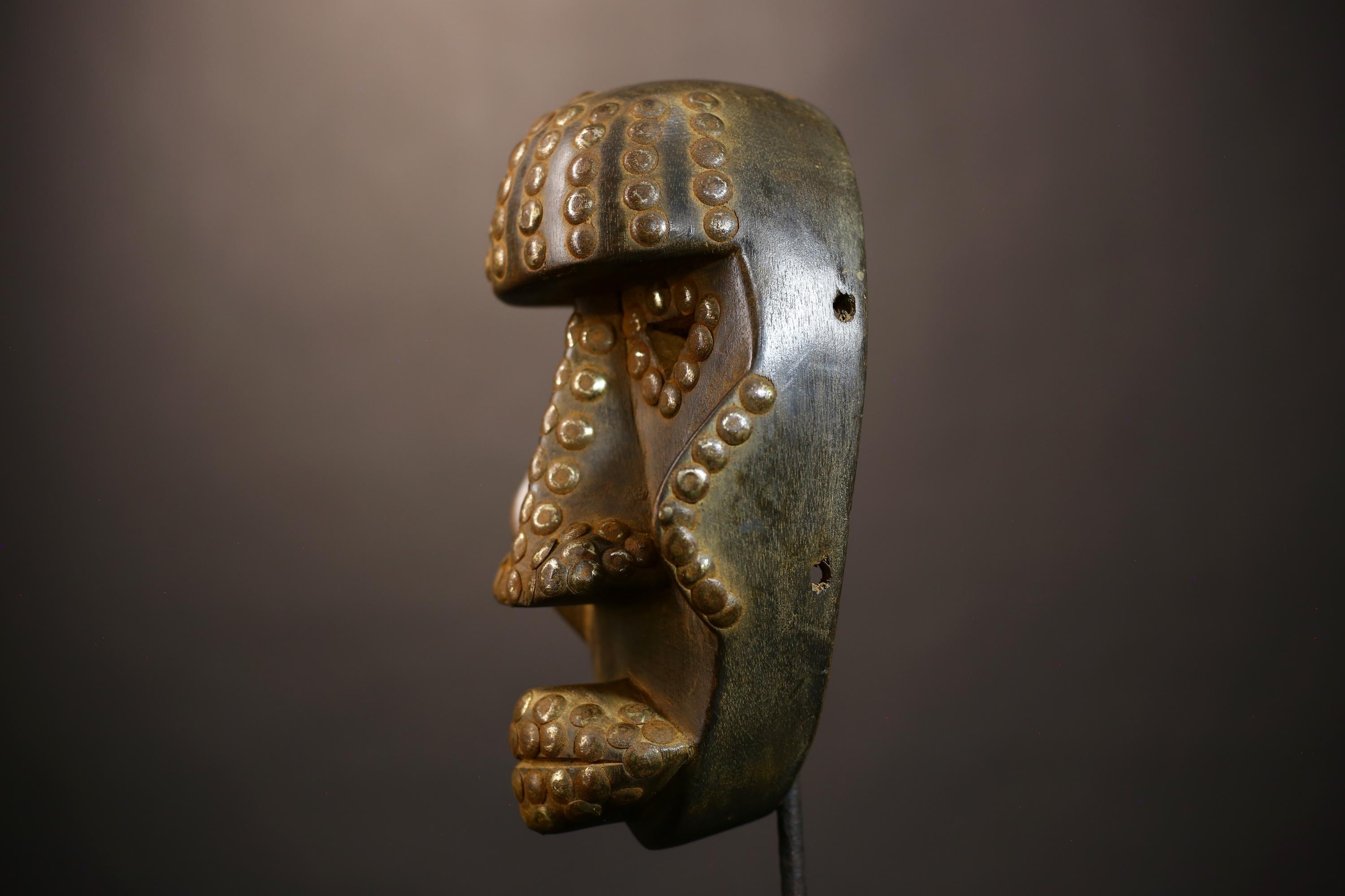 African Vintage Dan Zakpai Mask | Handcrafted Tribal Face Art | Unique Home Décor | Ethnic Cultural Accent | Artisan Heritage-G5053