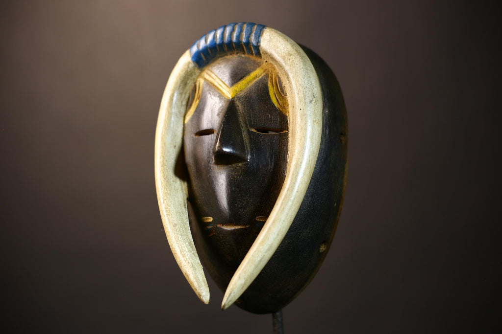African Guro Mask | Antique Hand-Carved | Wooden Wall Art | Unique Decorative Piece | Tribal Home Decor | Ethnic Art Collection-G5063