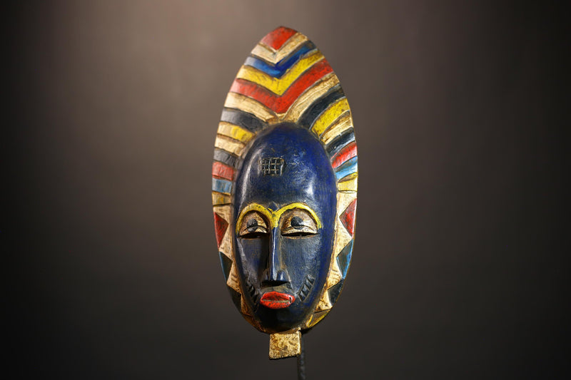 Hand-Carved Guro African Face Mask | Wooden Wall Art | Vintage Tribal Decor | Unique Cultural Accent Piece for Home-G4936
