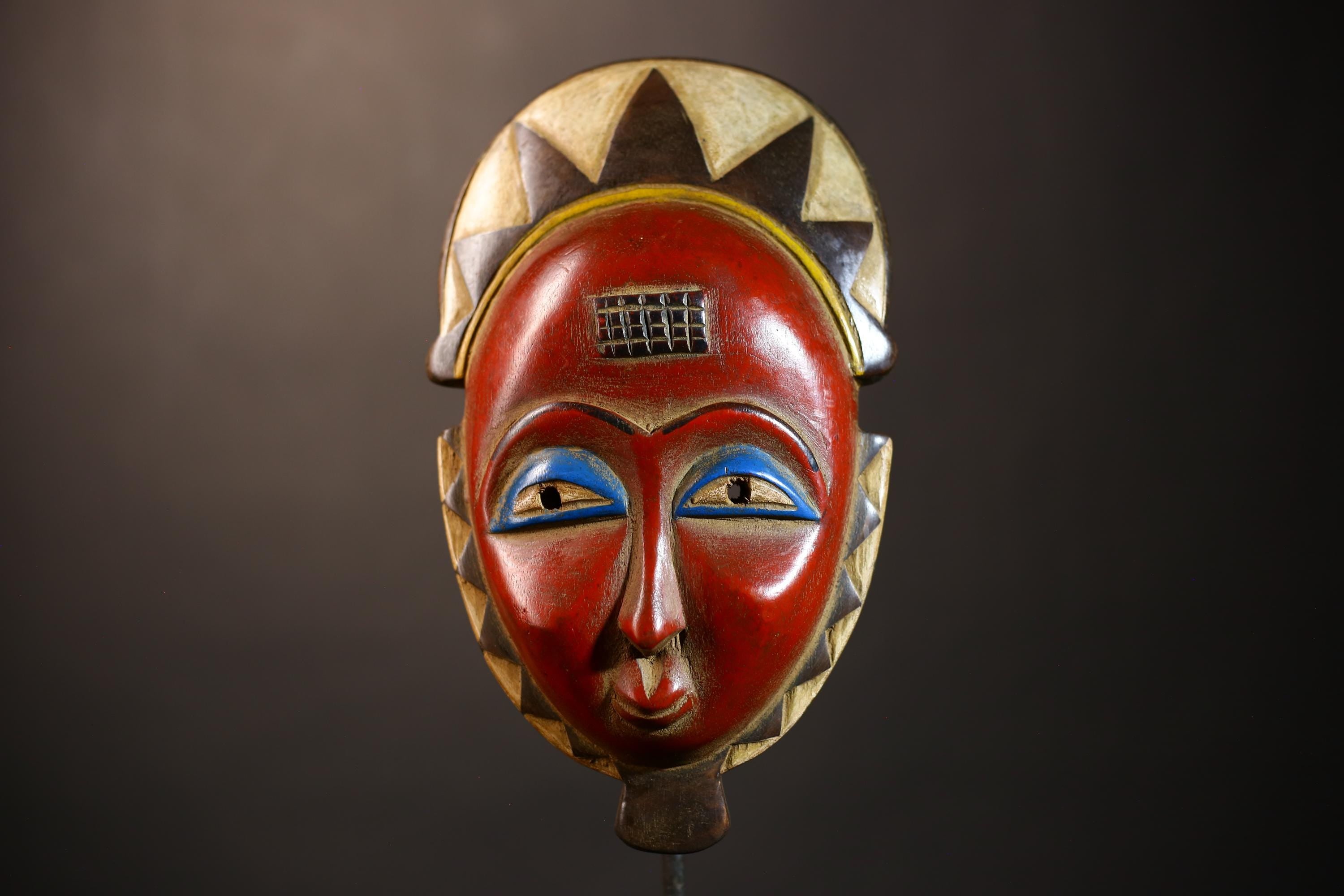 African Vintage Guro Mask | Handcrafted Tribal Art | Unique Wall Decor Piece | Cultural Home Accent | Artisan Decor Item-G5091
