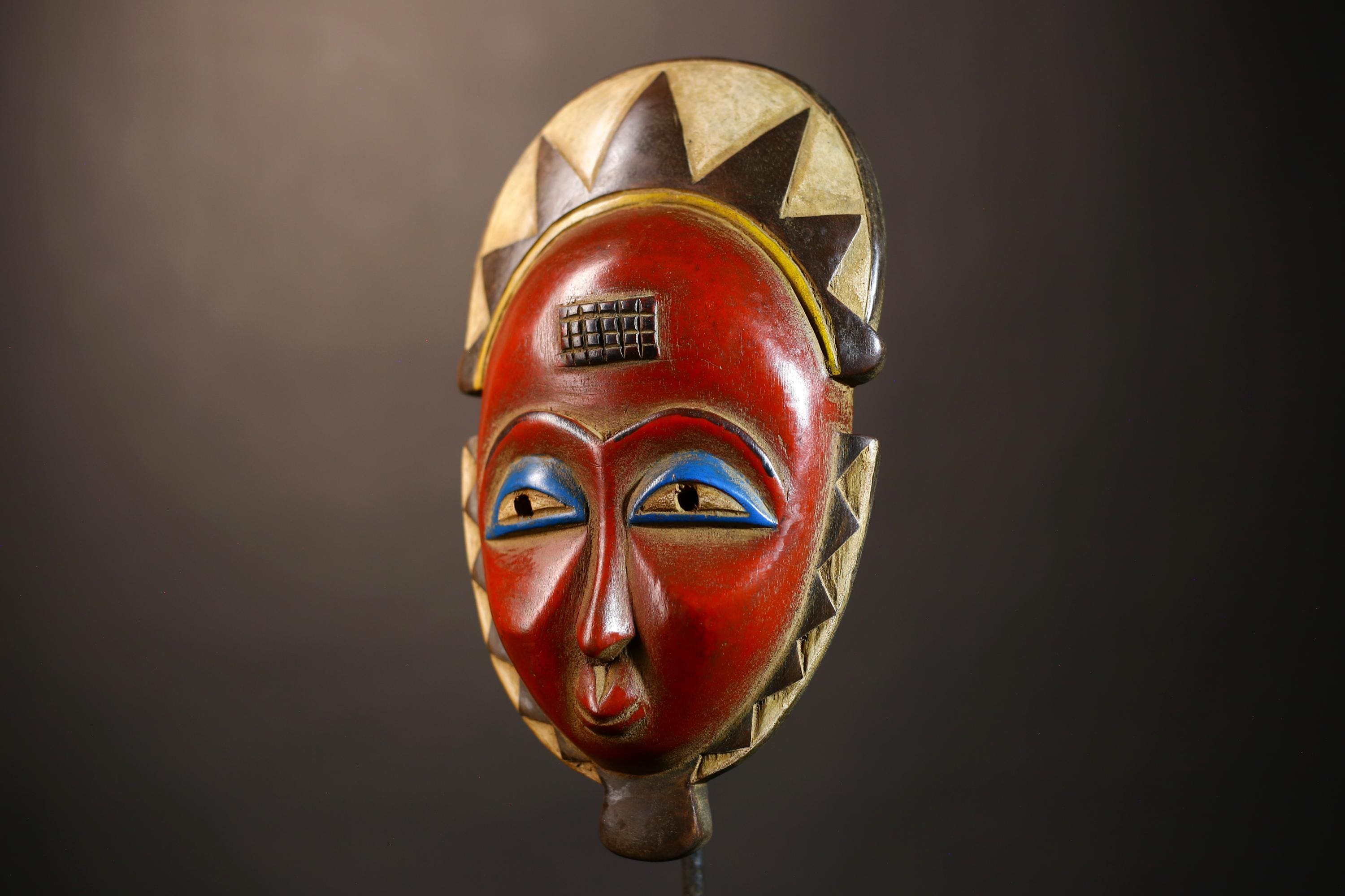 African Vintage Guro Mask | Handcrafted Tribal Art | Unique Wall Decor Piece | Cultural Home Accent | Artisan Decor Item-G5091