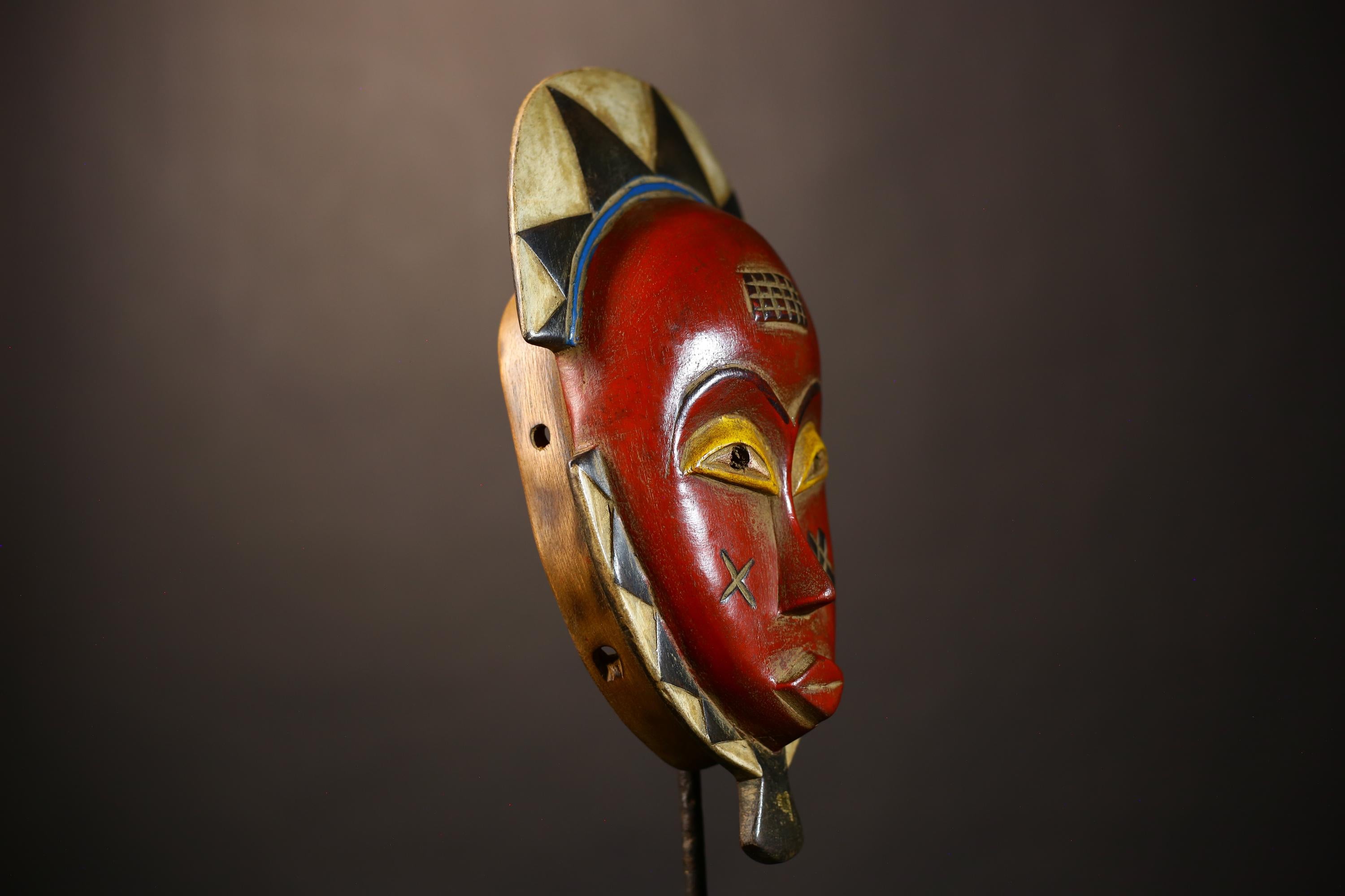 African Vintage Guro Mask | Handcrafted Tribal Art | Unique Wall Decor Piece | Ethnic Wall Hanging for Collectors-G5066