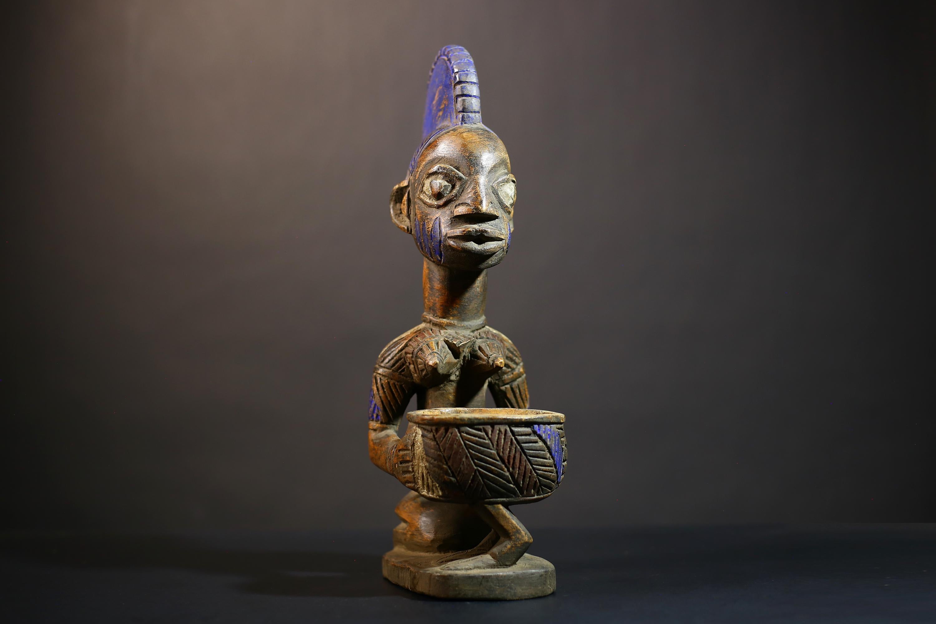 African Vintage Antique Carved Wood Art Figure | Traditional Kneeling Lady | Unique Home Decor | Cultural Heritage Sculpture-G4987