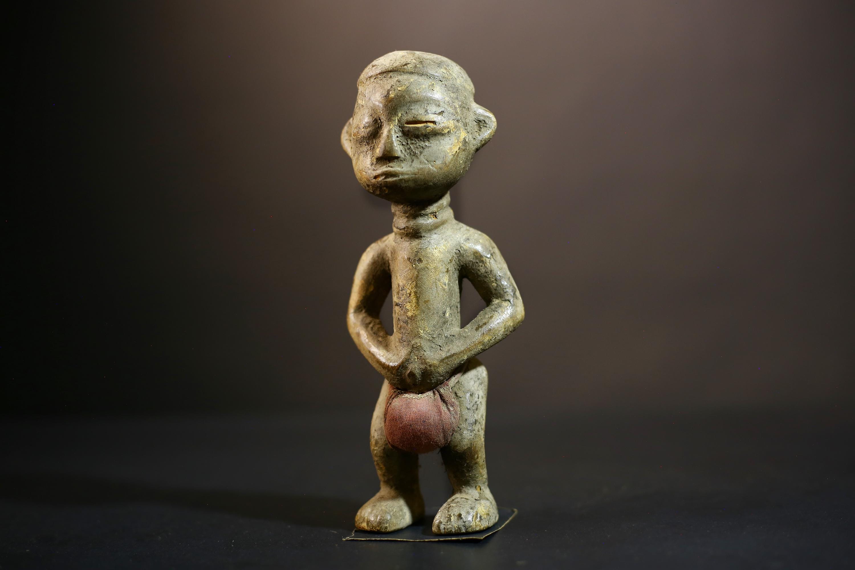 African Antique Benin Figure | Vintage Handcrafted Sculpture | Unique Art Statue | Cultural Heritage | Collectible Decor-G5006