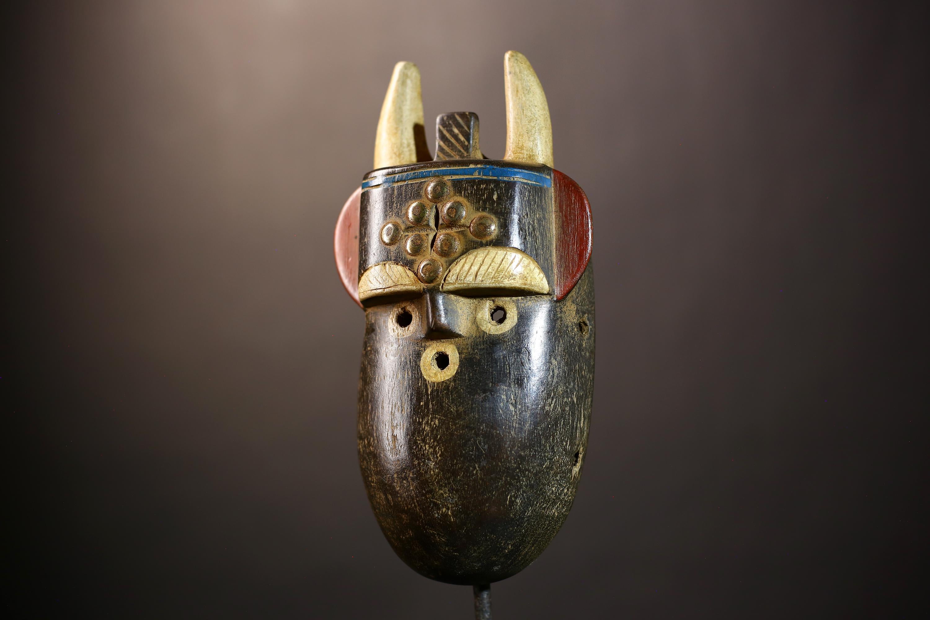African Toma GURO Mask | Carved Wood Tribal Decor | Unique Home Décor | Authentic Art Piece | Cultural Heritage Decor-G5003