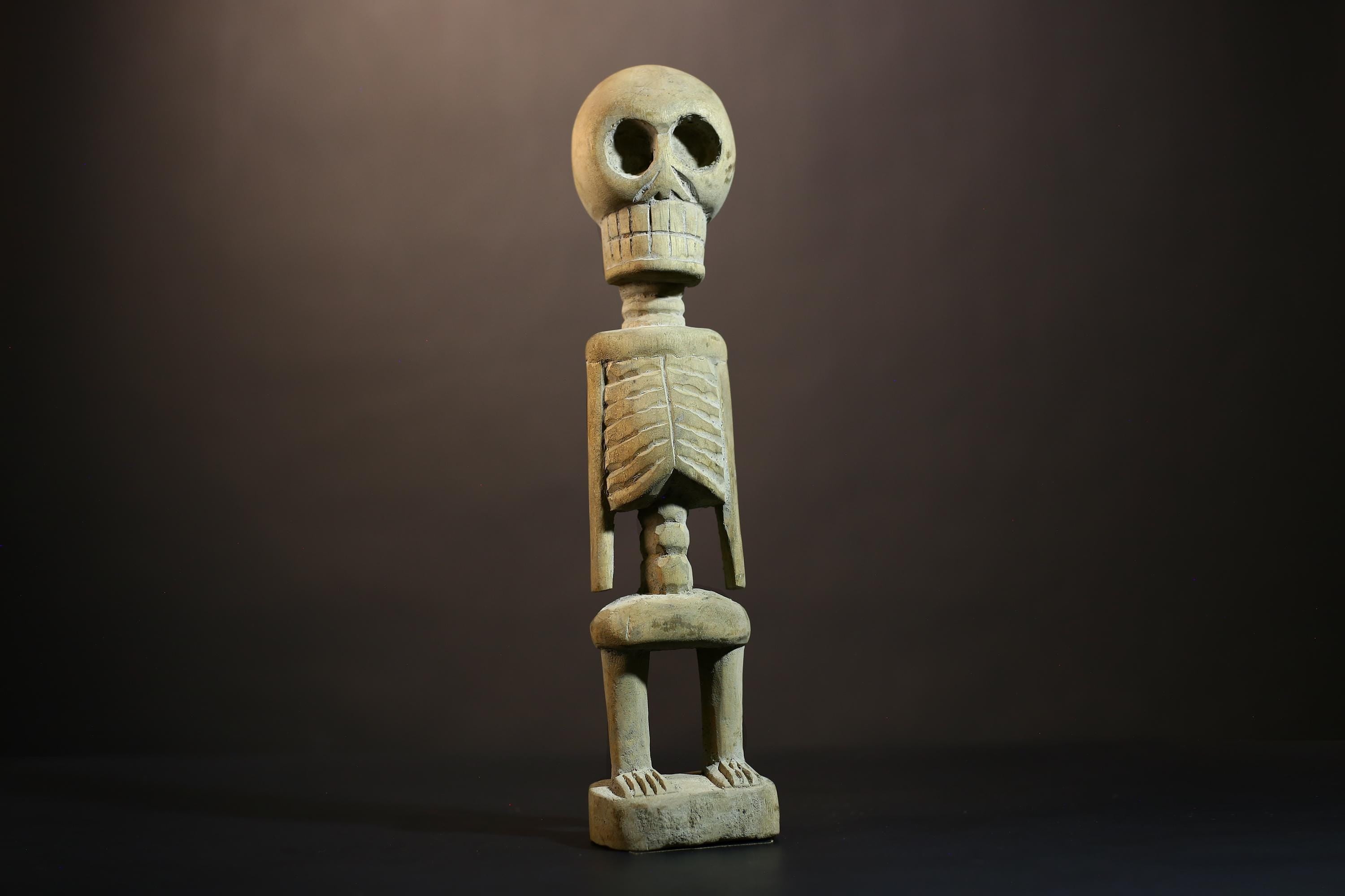 African Tiv Vintage Statue | Unique Commemorative Figure | Art for Collectors | Ethnic Home Decor | Handcrafted Sculpture-G5128