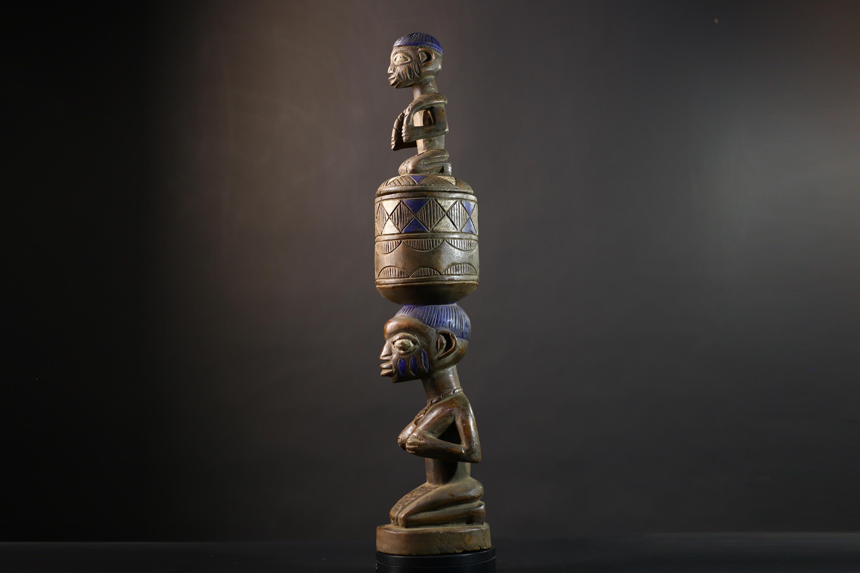 African Chockwe Vintage Figure | Collectible Art from Angola | DRC & Zambia | Ethnic Home Decor | Unique Cultural Heritage Piece-G5141