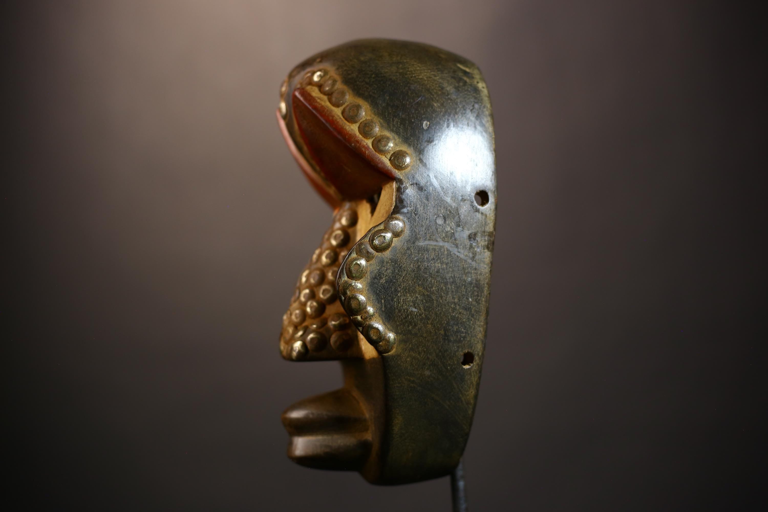 African | Mask | Antique | Dan | Wood Carved | Brown Color | Rare | Tribal Art | Unique | Ethnic Décor | Collector's Item-G5032