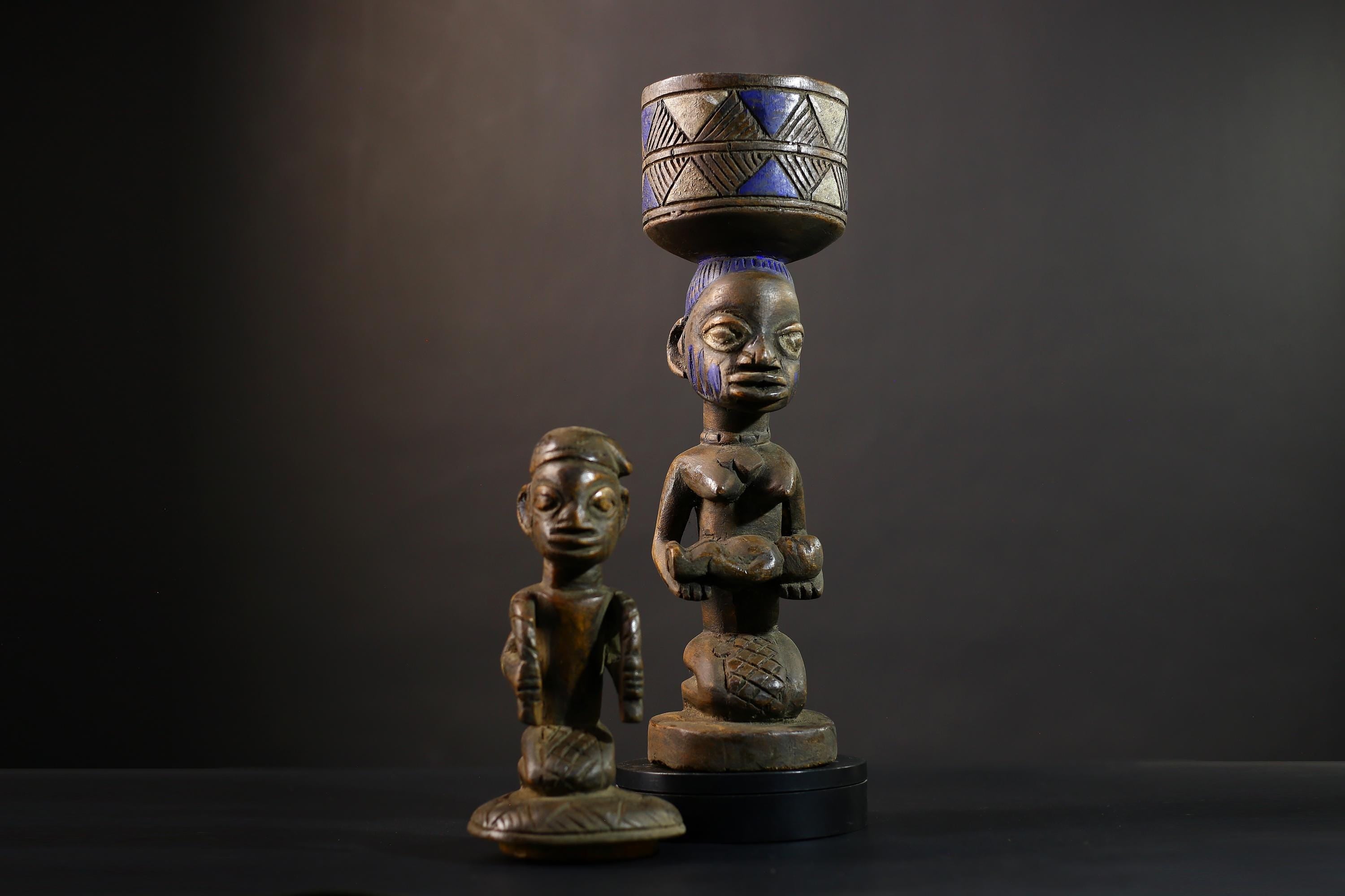African Vintage Antique Art Figure | Olumeye Kneeling Female Statue | Unique Cultural Decor | Handcrafted Traditional Piece -G5152