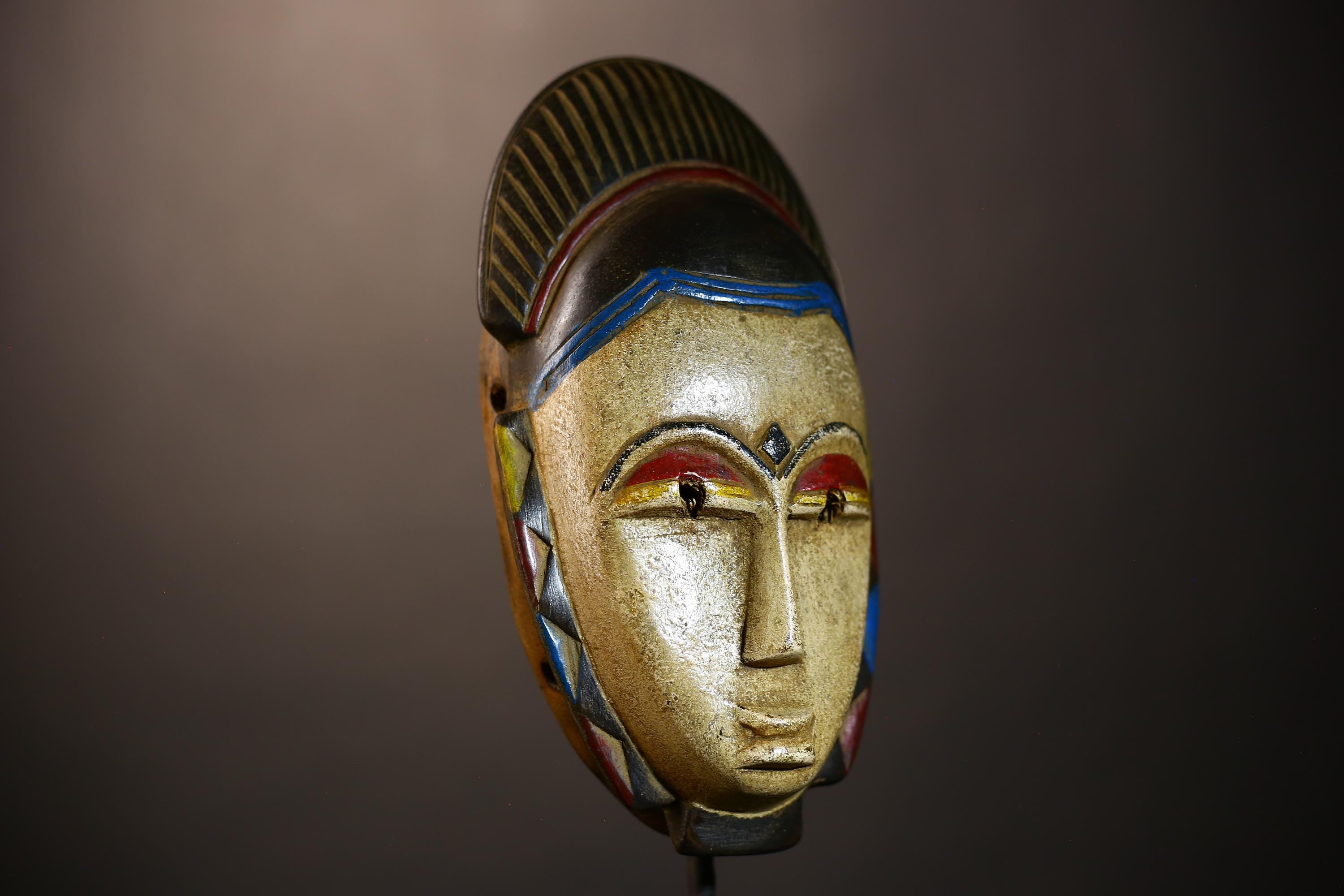 African Vintage Guro Mask White Hand-Carved Wooden Tribal Wall Decor | Unique Art Piece | Cultural Home Decor | Artisan Craft-G5039