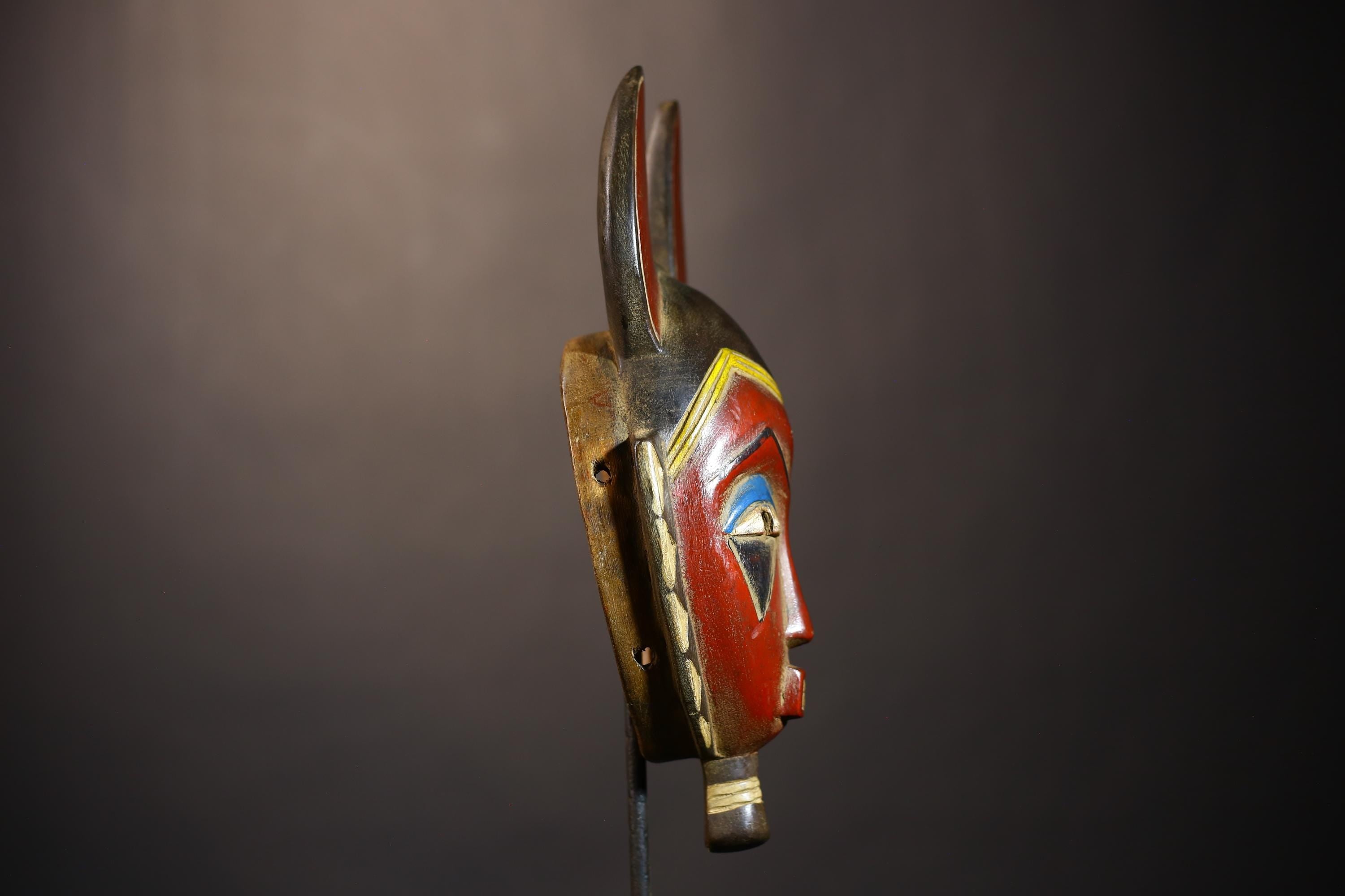 African Vintage Guro Mask | Hand-Carved Tribal Wall Art | Unique Rabbit Ears Design | Ethnic Home Décor | Artisan Craft-G5047
