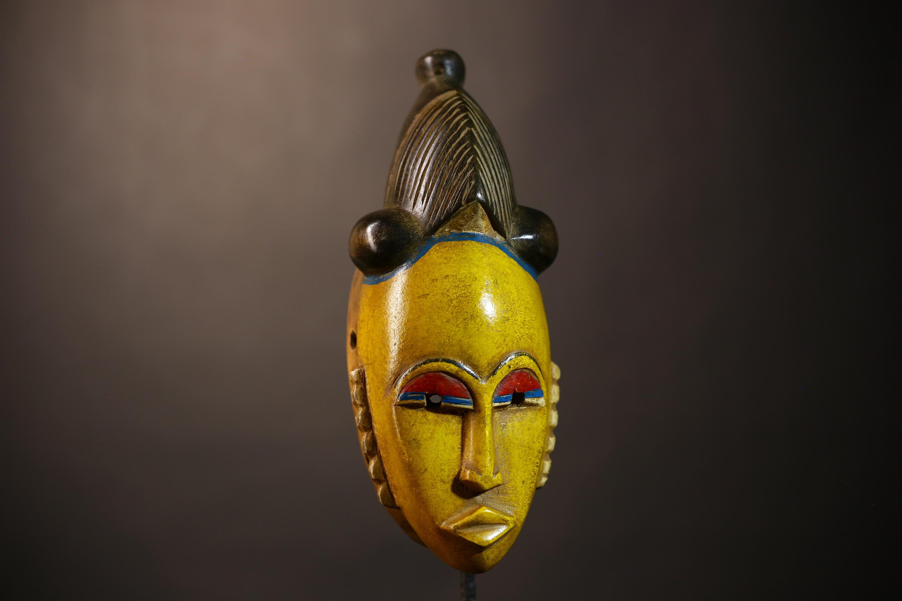 African Vintage Mask | Hand-Carved Guro Mask Art | Unique Wall Decor Sculpture | Tribal Ethnic Artwork | Cultural Home Accent -G5080