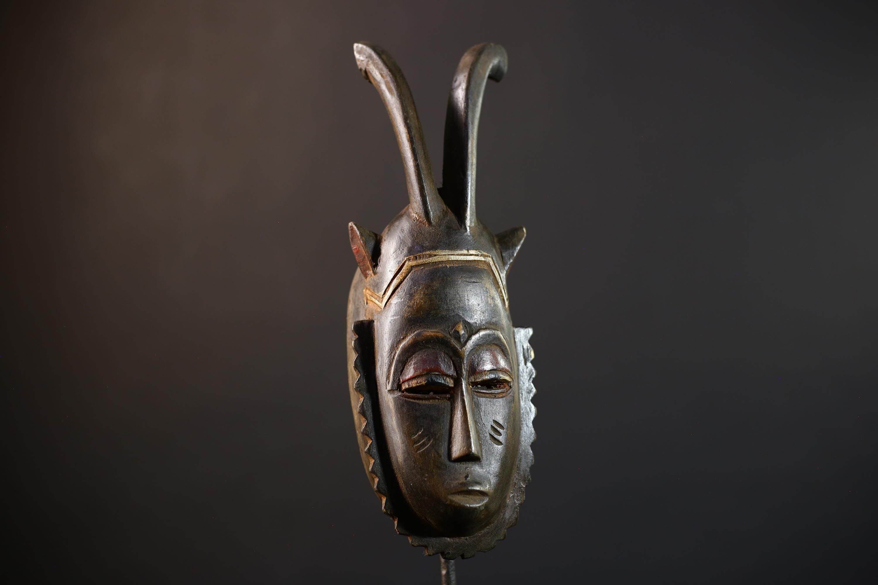 African Hand-Carved Mask | Guro Baule Wall Hanging | Unique Art Decor | Decorative Mask with Horns | Ethnic Home Decor-G5192
