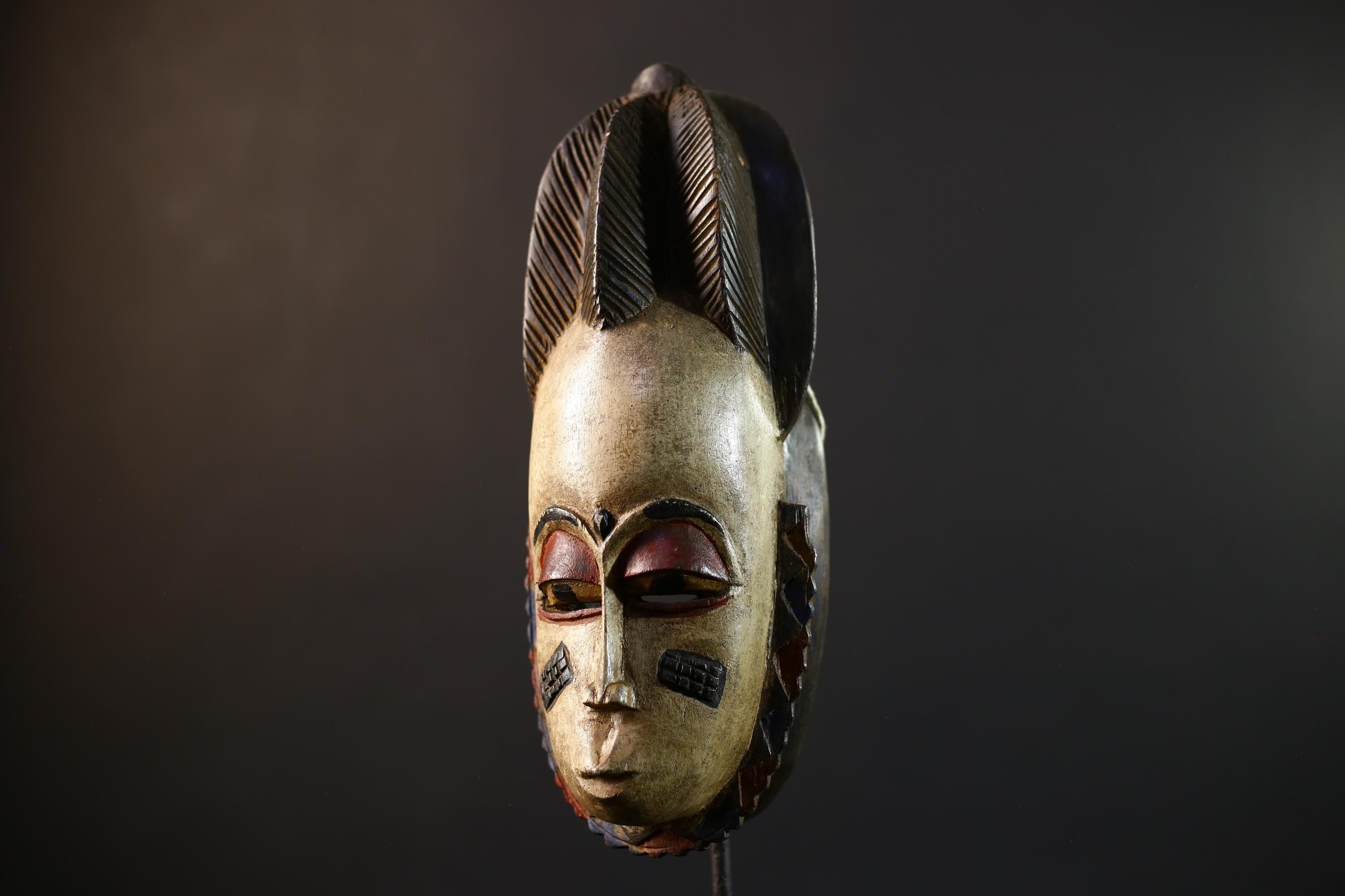 African Mask | Collectible Hand-Carved Guro Baule | Unique Wall Hanging Art Decor | African Ethnic Home Decor | Statement Piece-G5188