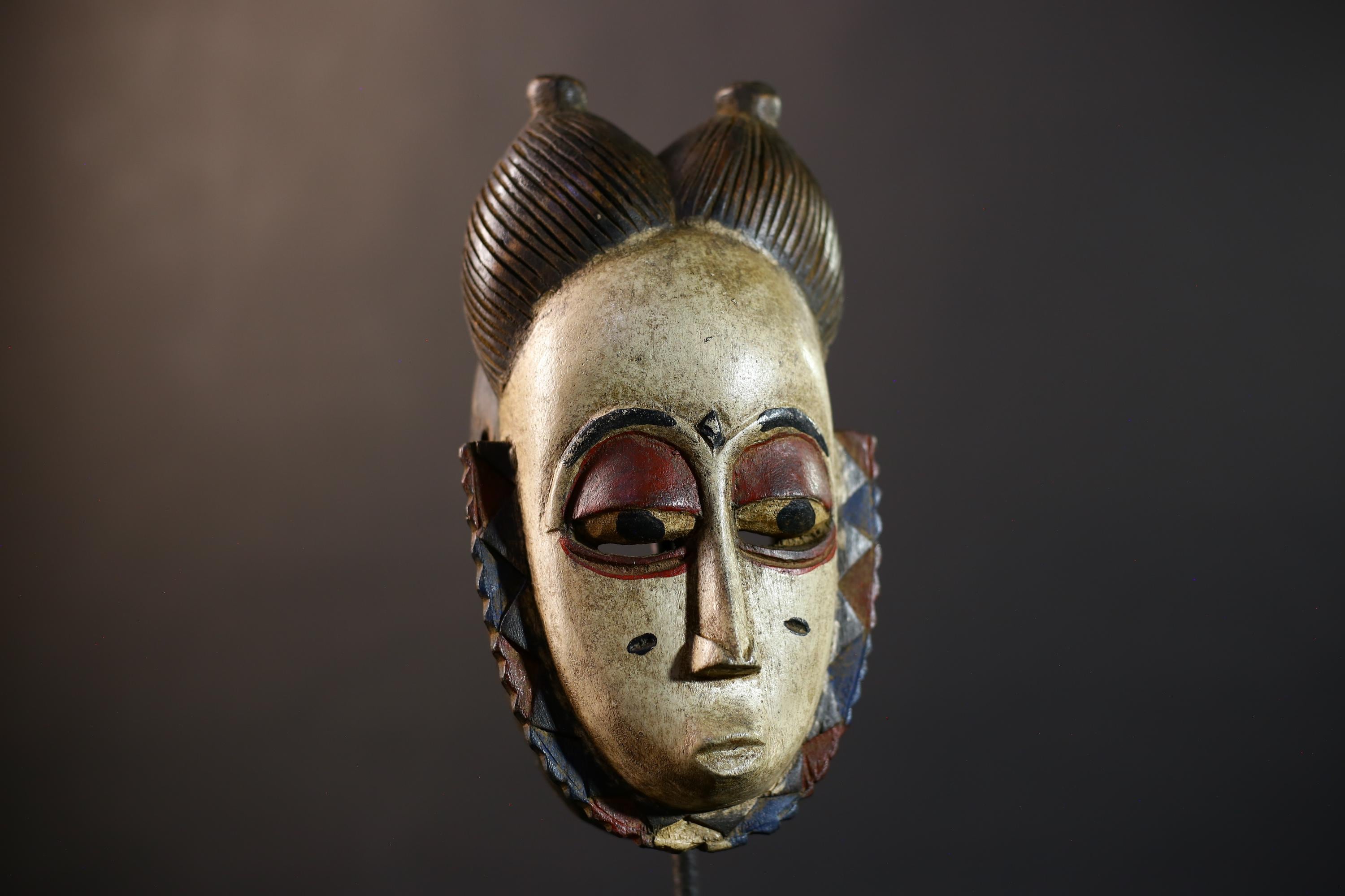 African Guro Mask | Wooden Art Decor | Unique Heritage Piece | Cultural Accent | Handcrafted Home Decor-G5216