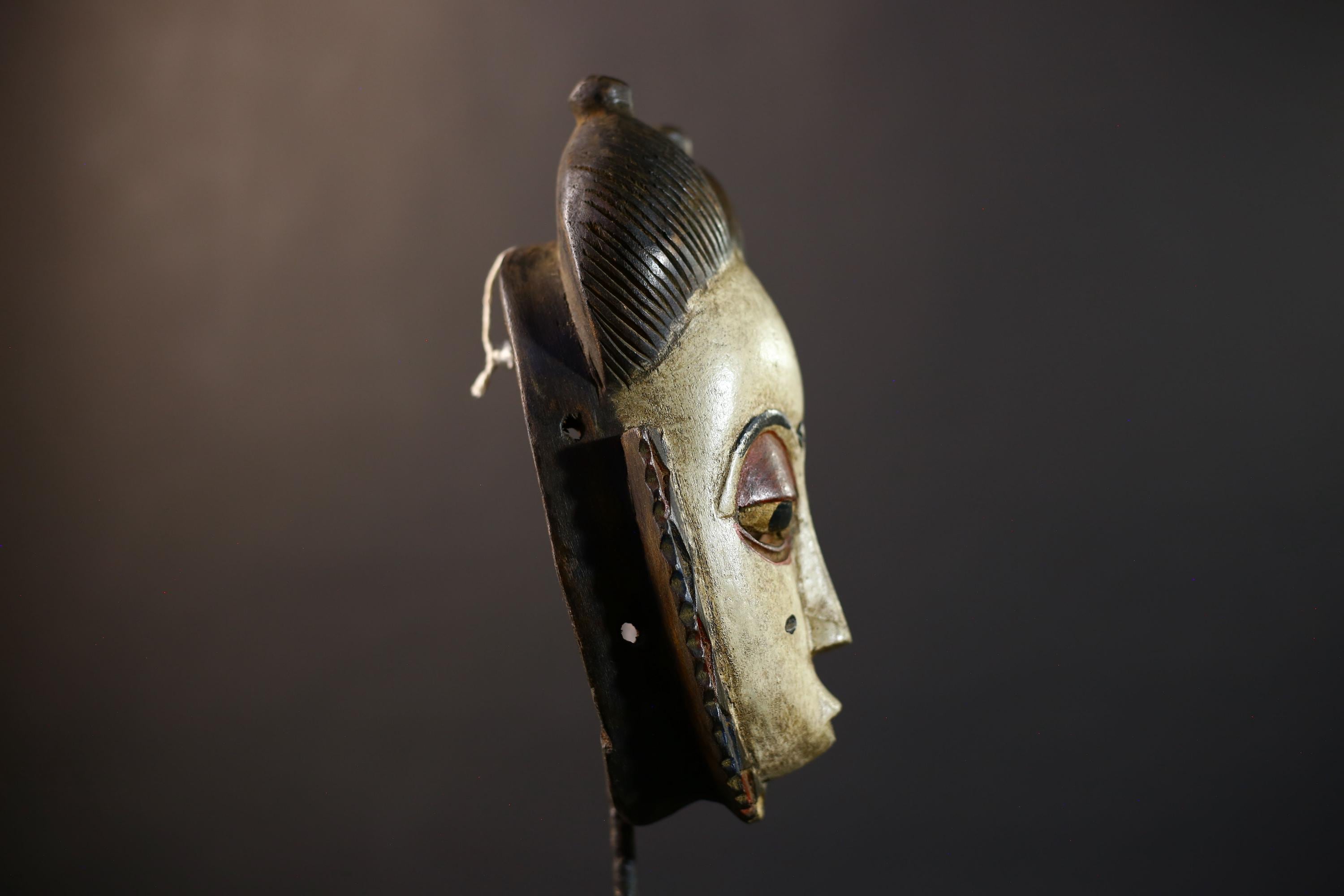 African Guro Mask | Wooden Art Decor | Unique Heritage Piece | Cultural Accent | Handcrafted Home Decor-G5216