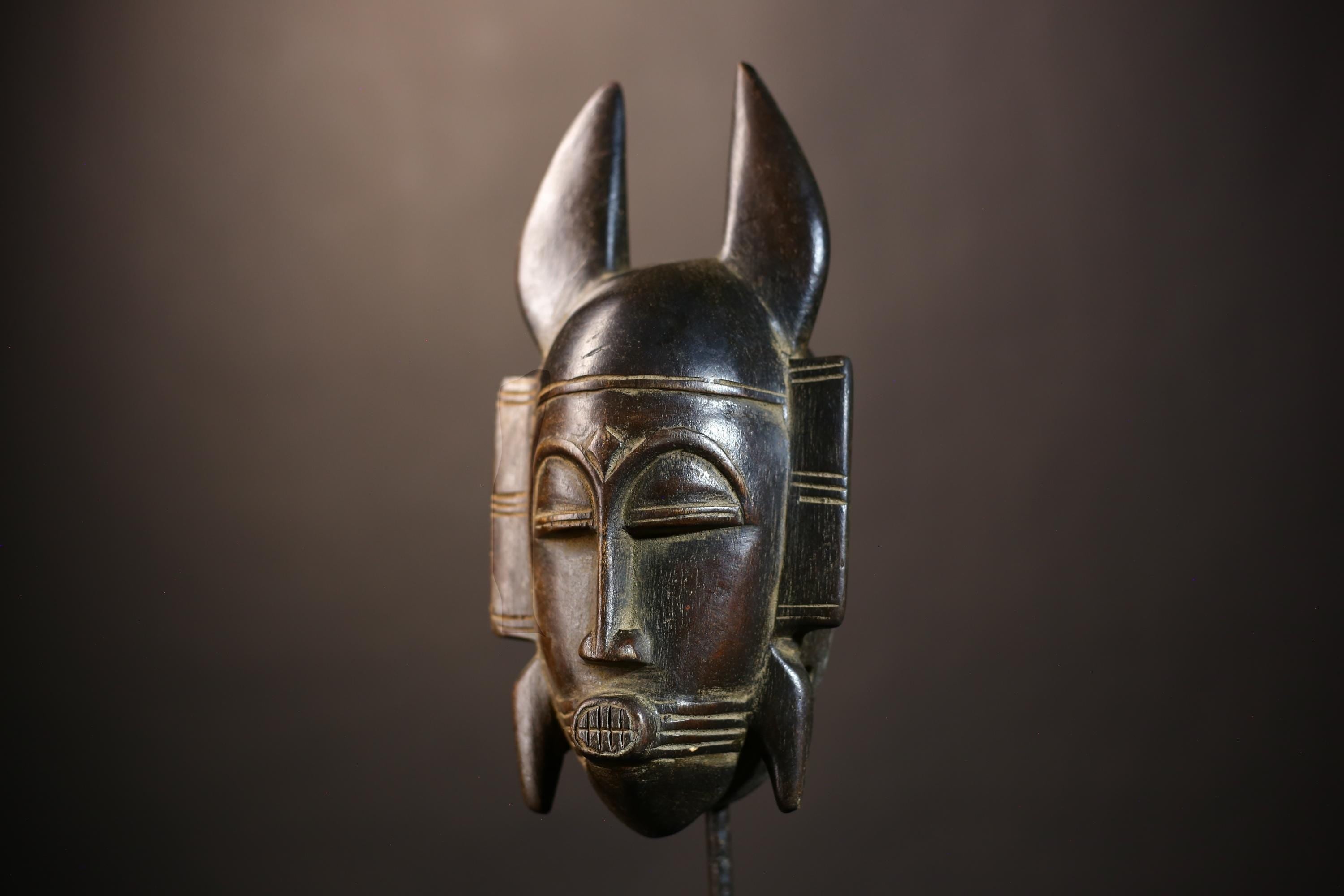 African Vintage Kpelie Mask | Senufo Tribal Art | Unique Wall Decor | Ethnic Home Accent | Artisan Crafted Decor-G5136