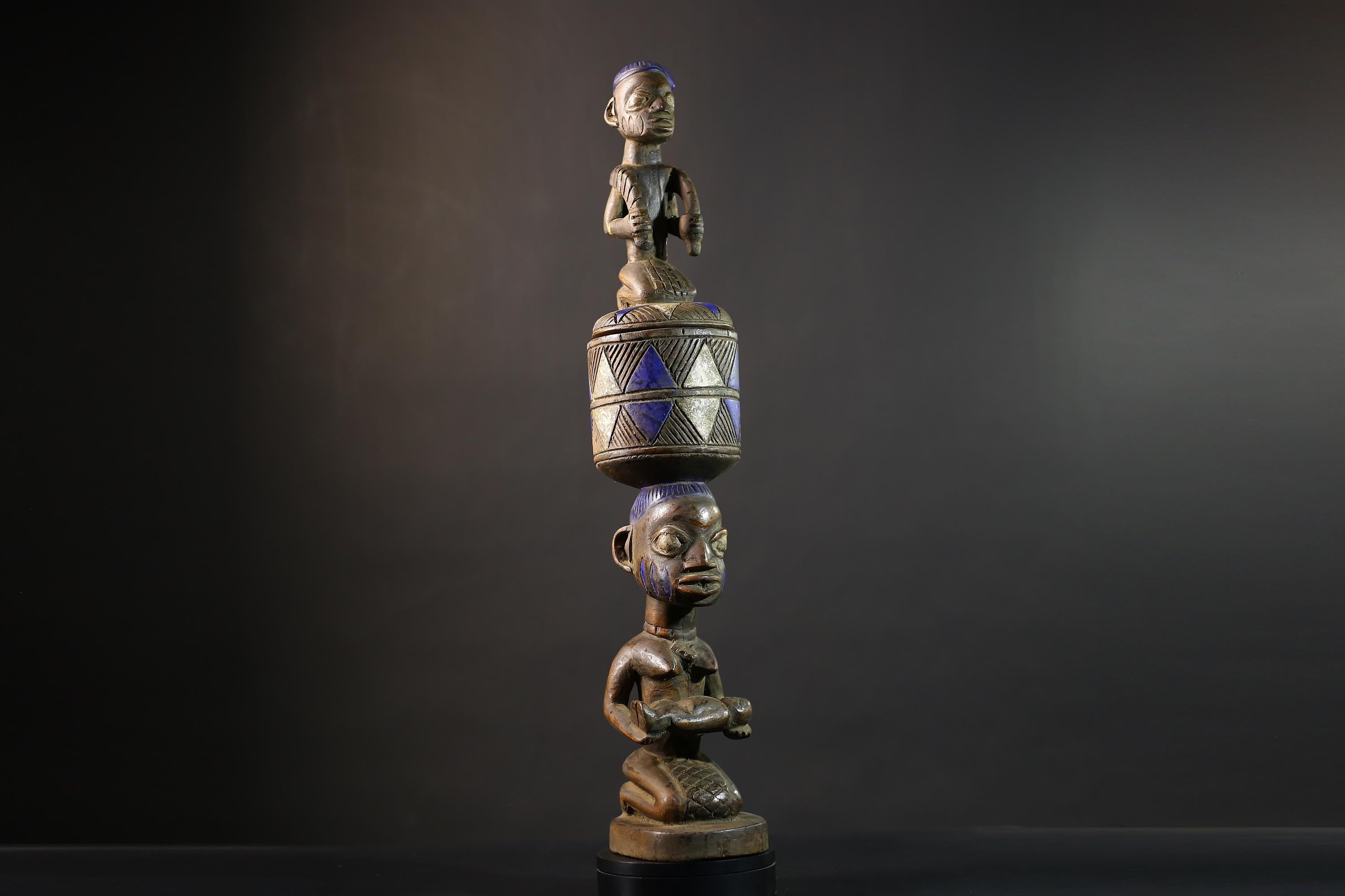 African Vintage Antique Art Figure | Olumeye Kneeling Female Statue | Cultural Decor | Unique Handcrafted Sculpture | Ethnic Beauty-G5150