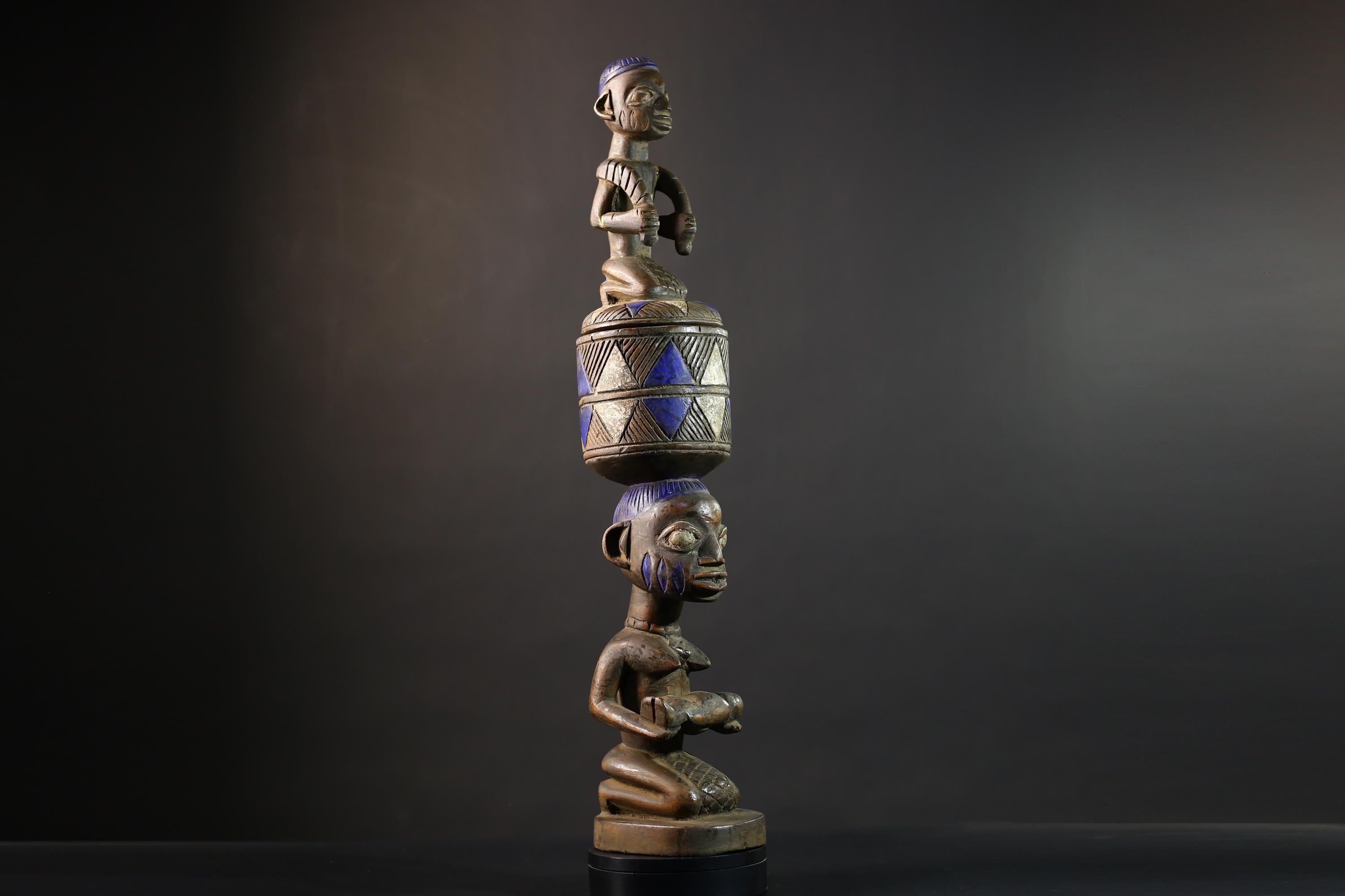 African Vintage Antique Art Figure | Olumeye Kneeling Female Statue | Cultural Decor | Unique Handcrafted Sculpture | Ethnic Beauty-G5150