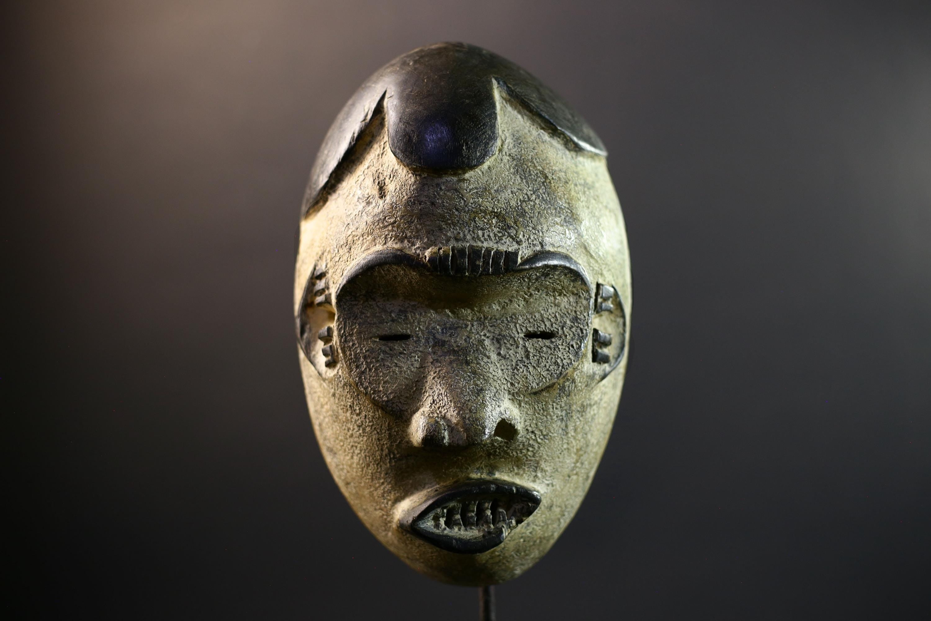African Mask | Bembe Spirit | Congo Tribal Art | Hand-Carved Wood Wall Decor | Vintage African Accent-G5308