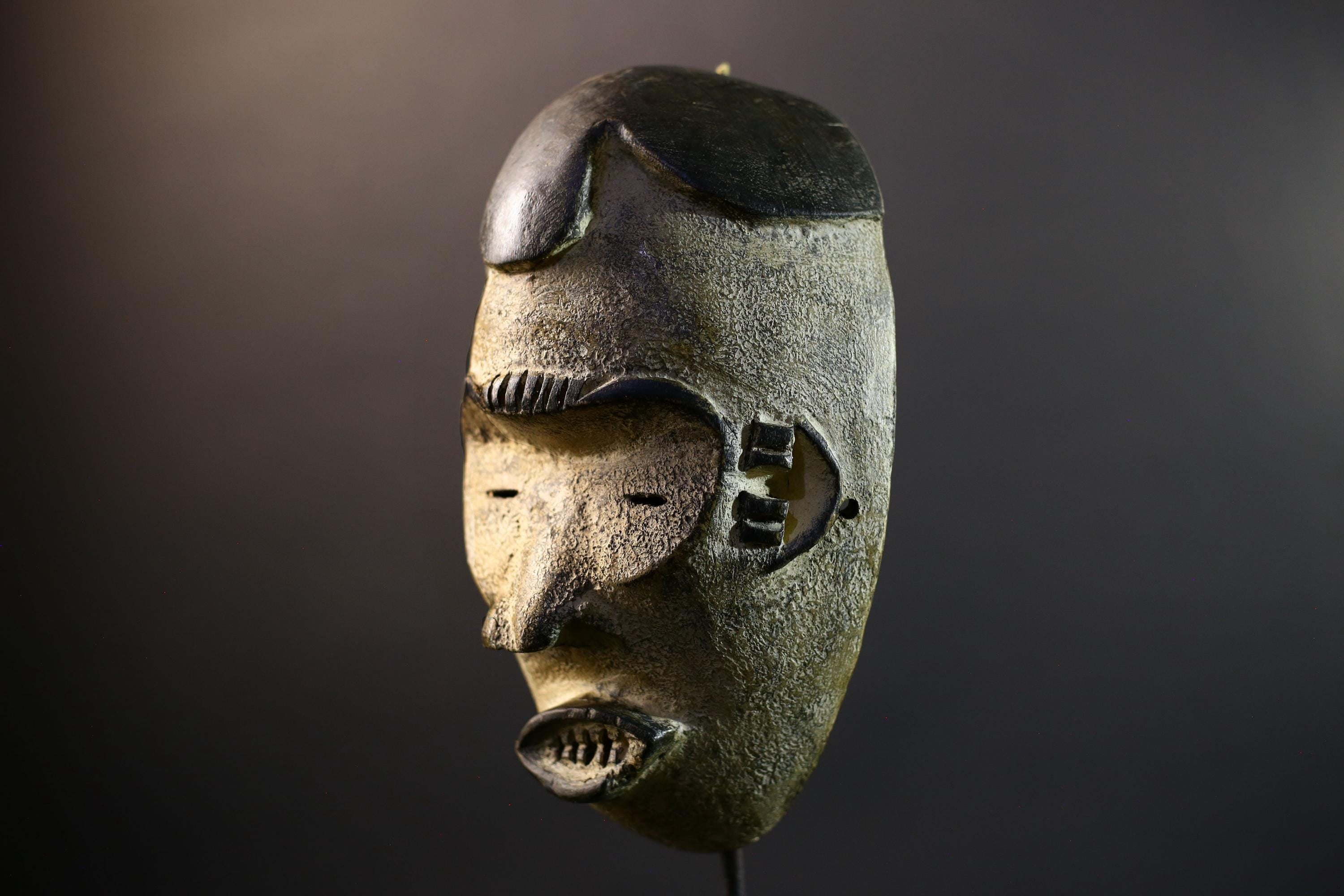 African Mask | Bembe Spirit | Congo Tribal Art | Hand-Carved Wood Wall Decor | Vintage African Accent-G5308