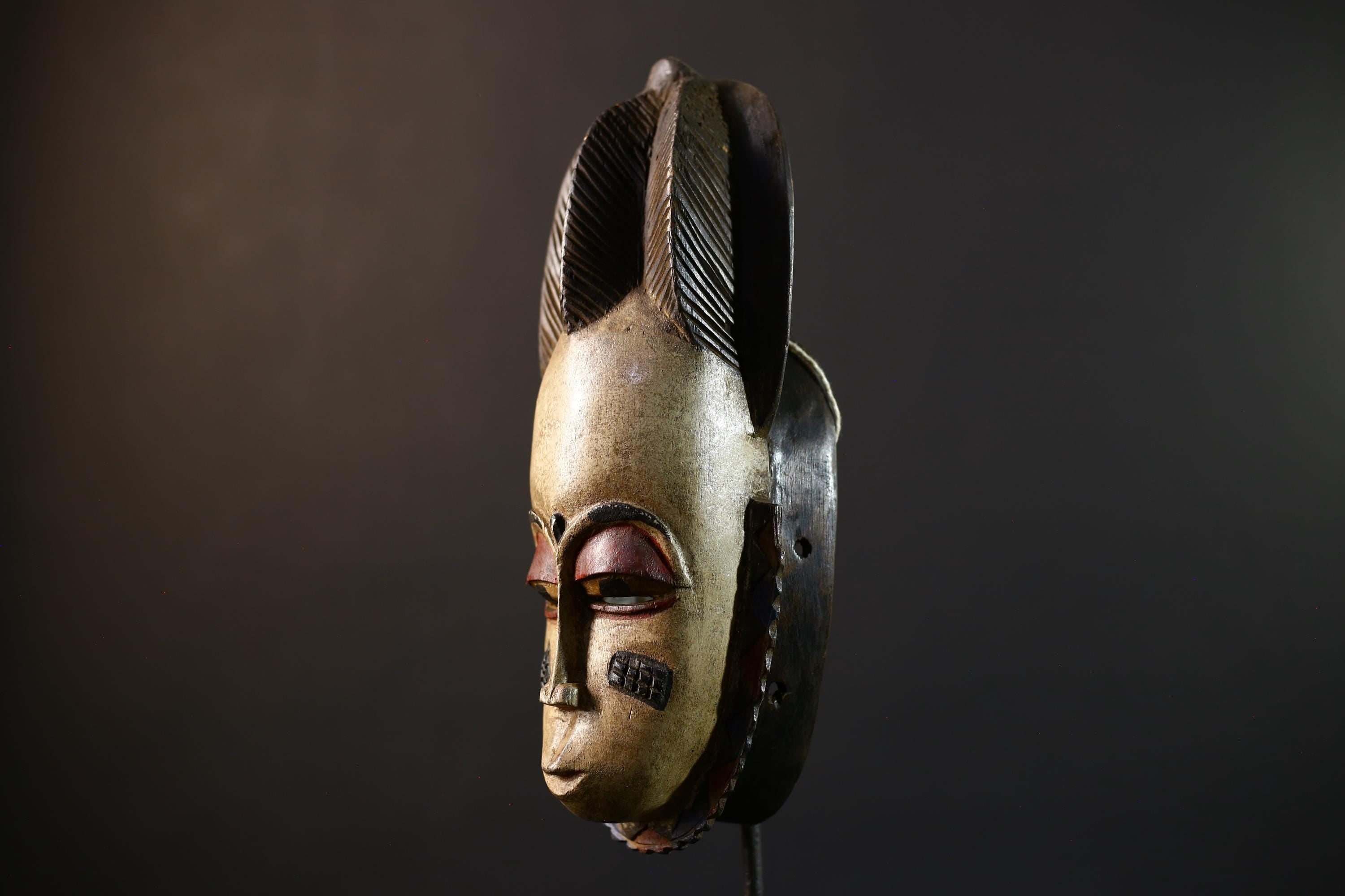African Mask | Collectible Hand-Carved Guro Baule | Unique Wall Hanging Art Decor | African Ethnic Home Decor | Statement Piece-G5188