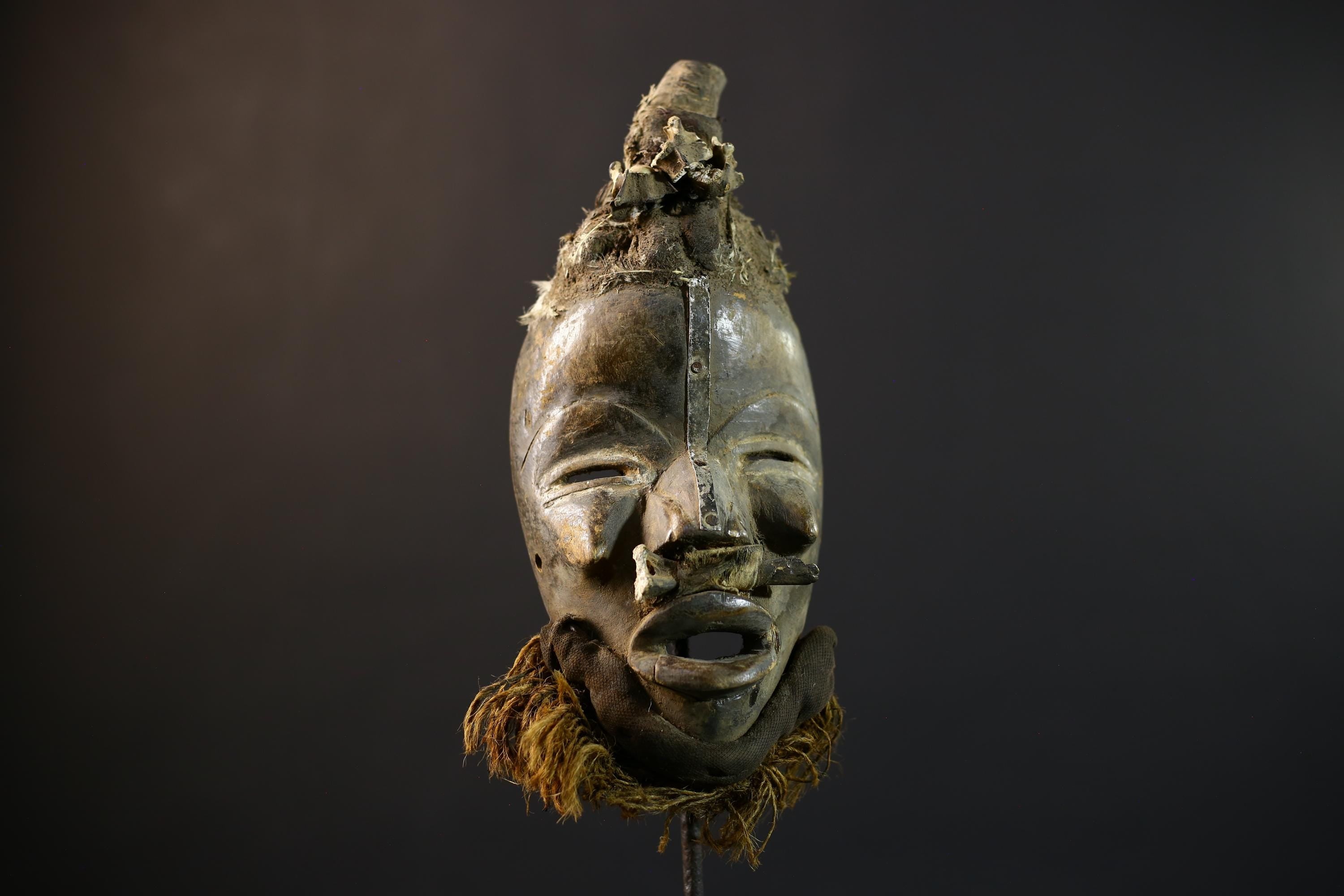 African Vintage Dan Mask | Antique Shells | Wood Wall Decor | Unique Art | Handcrafted Home Decor | Ethnic Wall Art-G5185