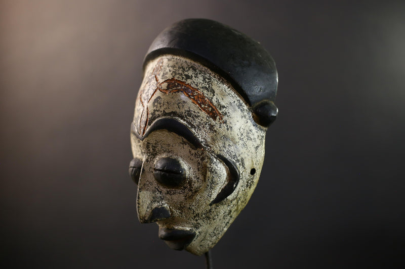 African Punu Okuyi Mask, Kaolin White & Black Helmet Wall Décor, Gabon Tribal African Art Sculpture, Vintage Hand-Carved Boho Accent-G5322