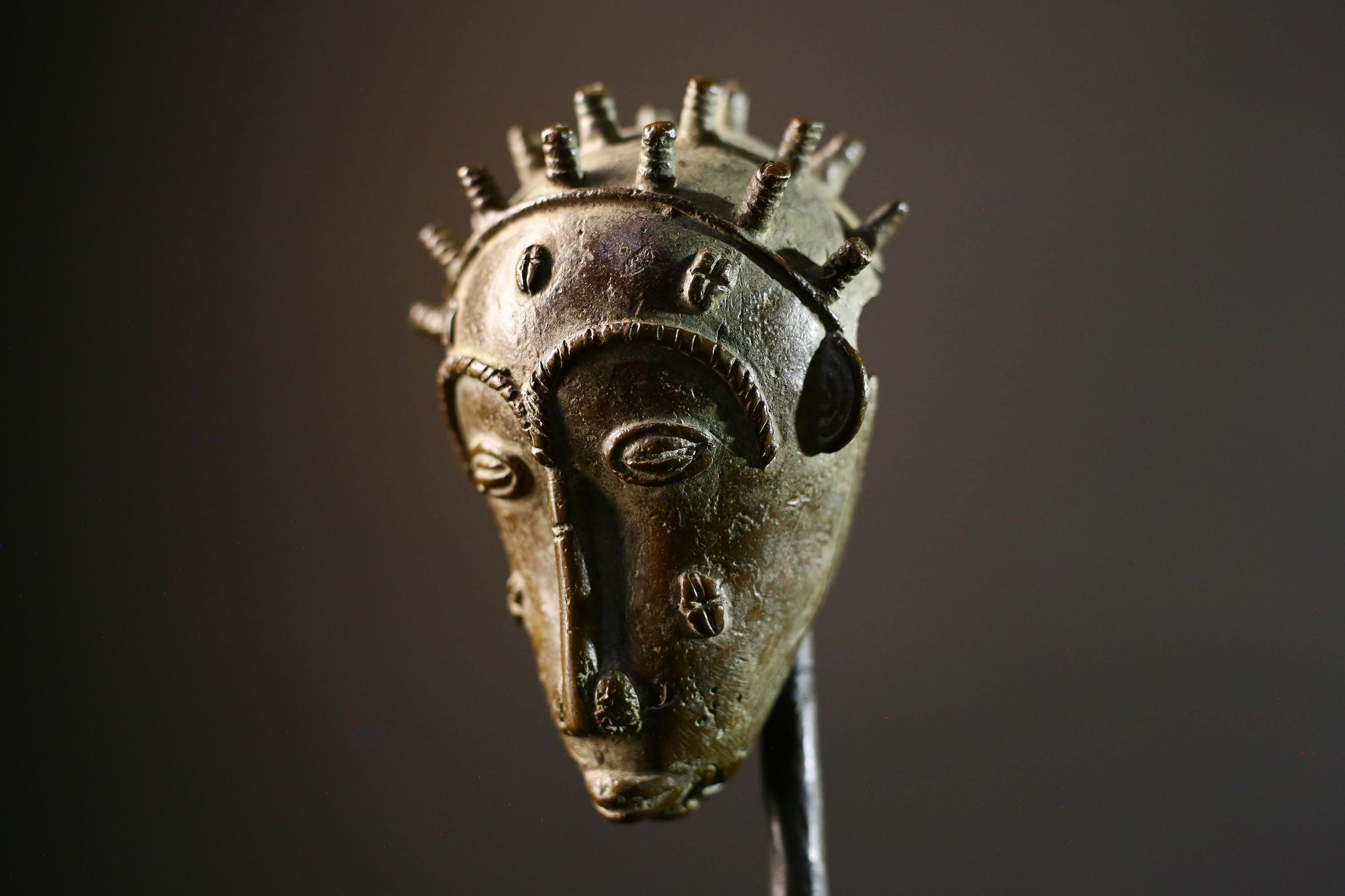 African bronze tribal head sculpture Baule style spiked crown scarified face miniature handmade ethnic figure altar art patina decor-G5367