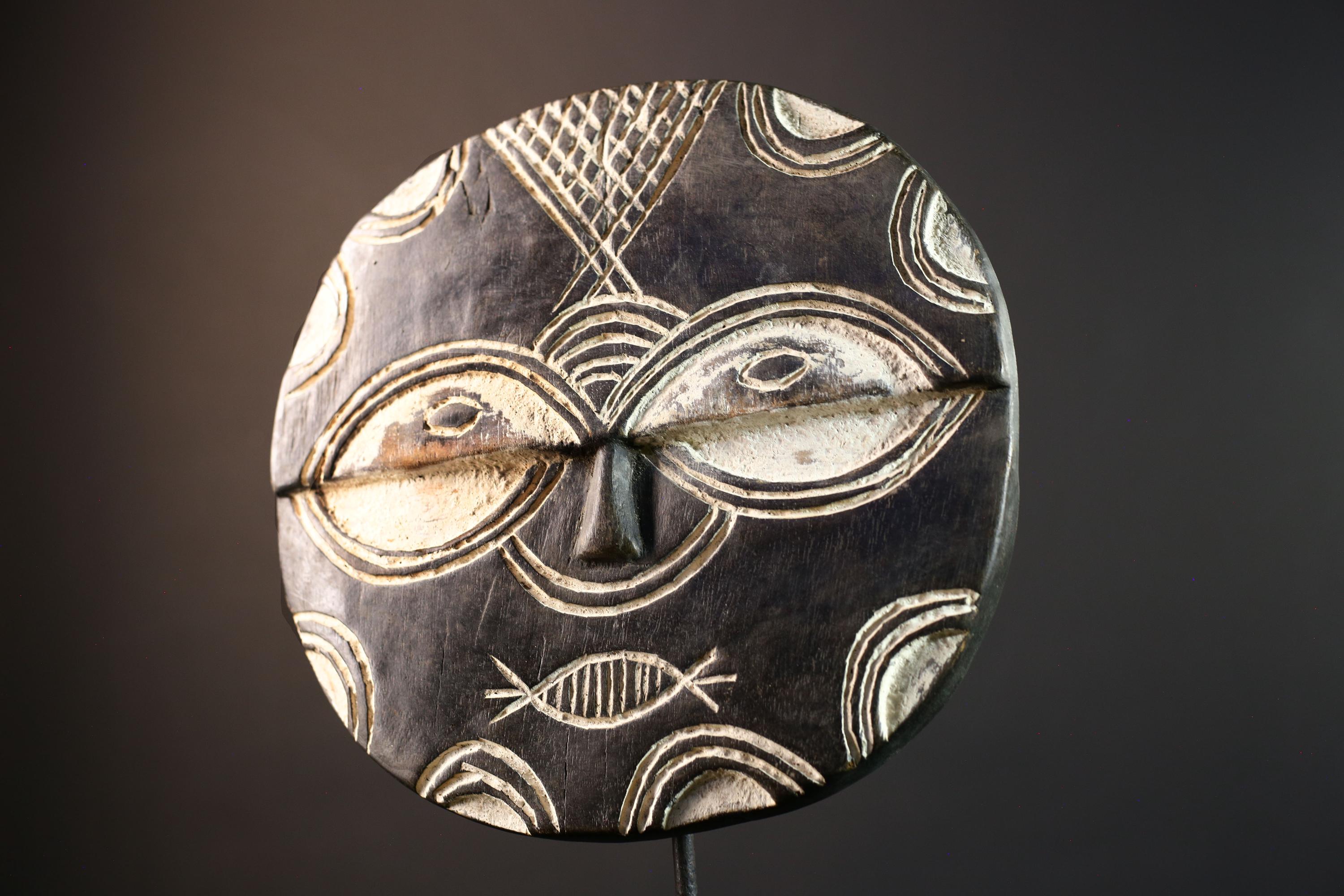 African tribal mask wall decor, Bwa sun mask from Burkina Faso, geometric spirit carving, cultural black and white wood sculpture-G5385
