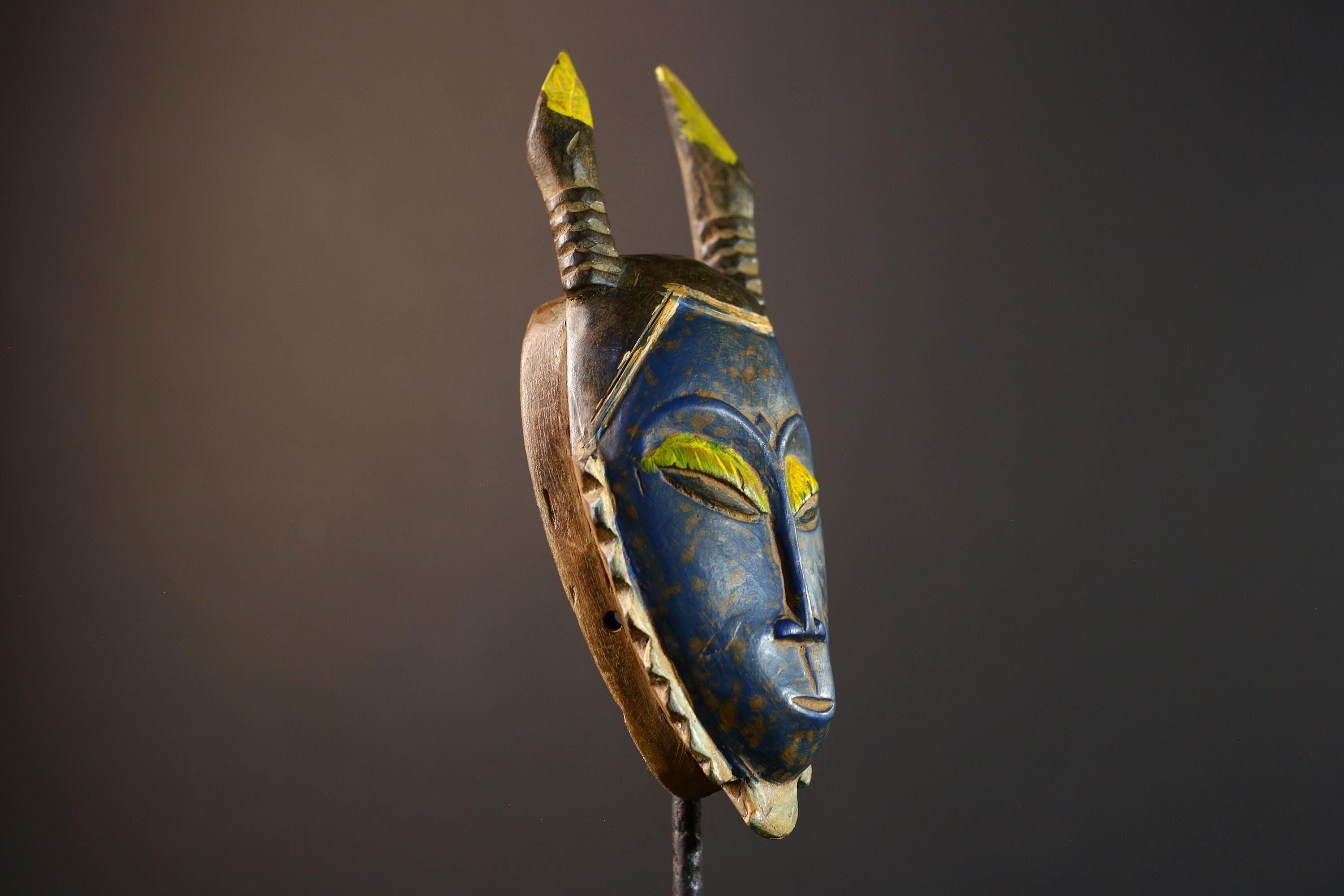 African wall mask, Baule horned face from Côte d’Ivoire, tribal blue sculpture, handmade wood carving, cultural home wall decor-G5393