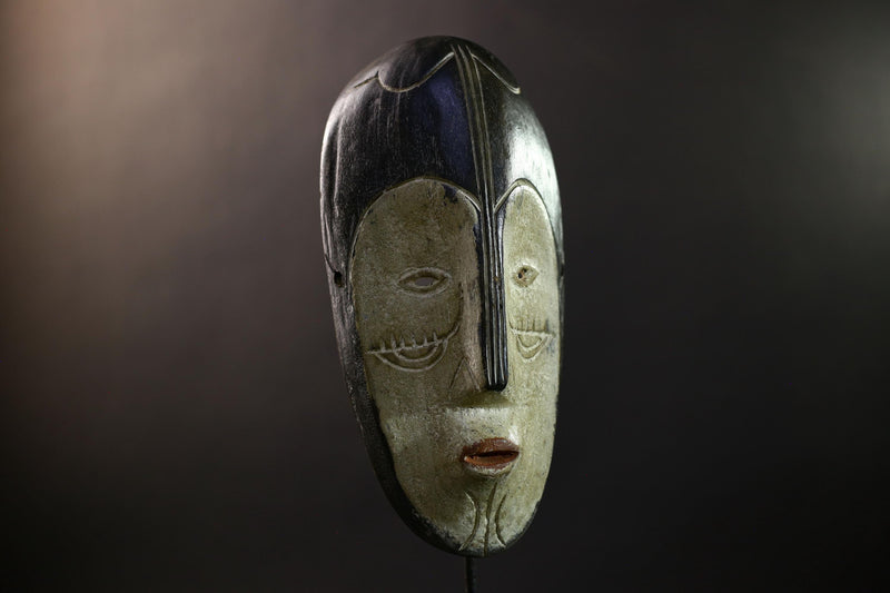 African Fang Ngil Mask, Black & Kaolin Split Face Wall Décor, Gabon Tribal Ritual Art, Hand‑Carved Wood Sculpture, Vintage Accent-G5325