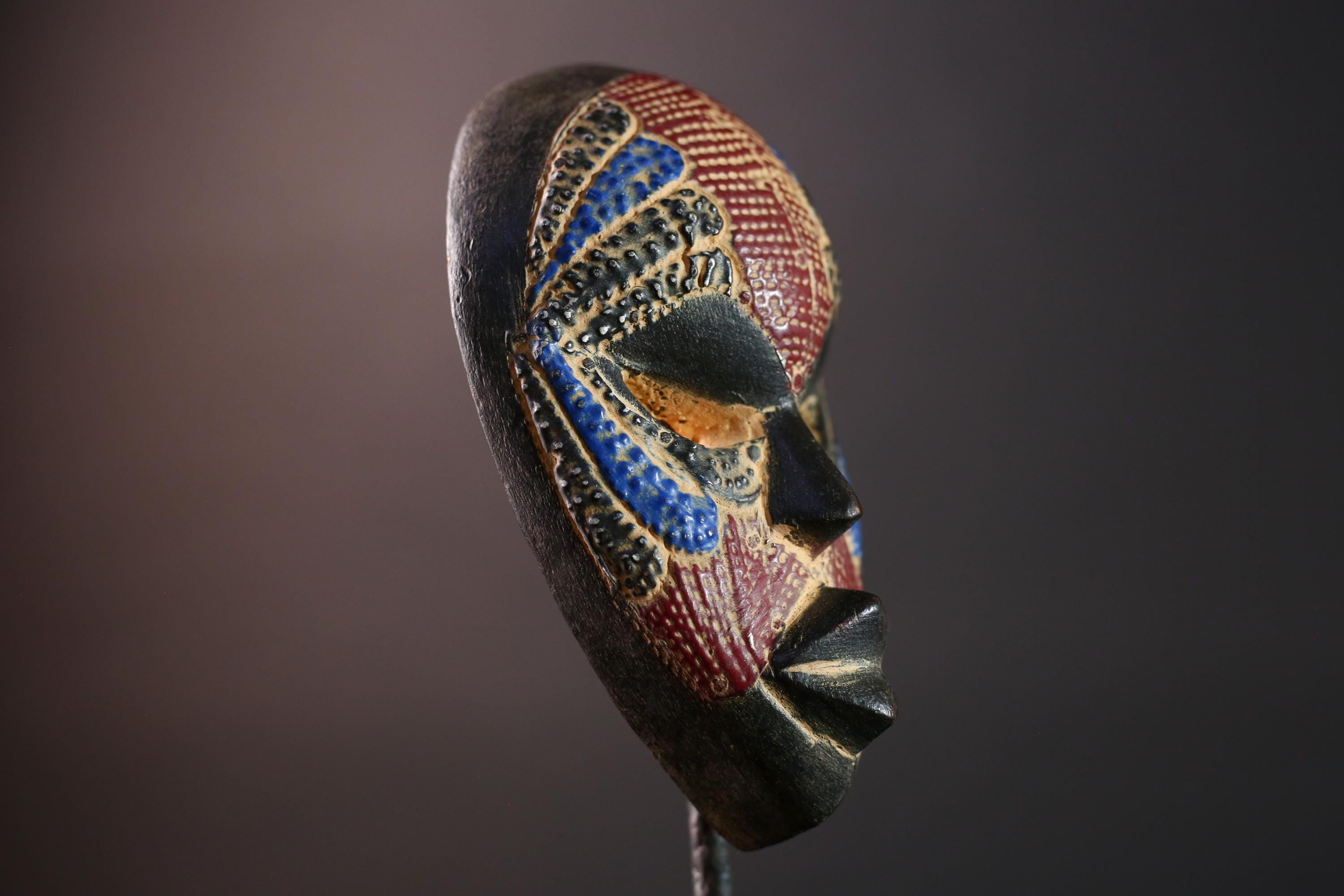 decorative african mask dan style tribal art face wall sculpture geometric carved mask red blue wall decor handmade wood mask-G5411