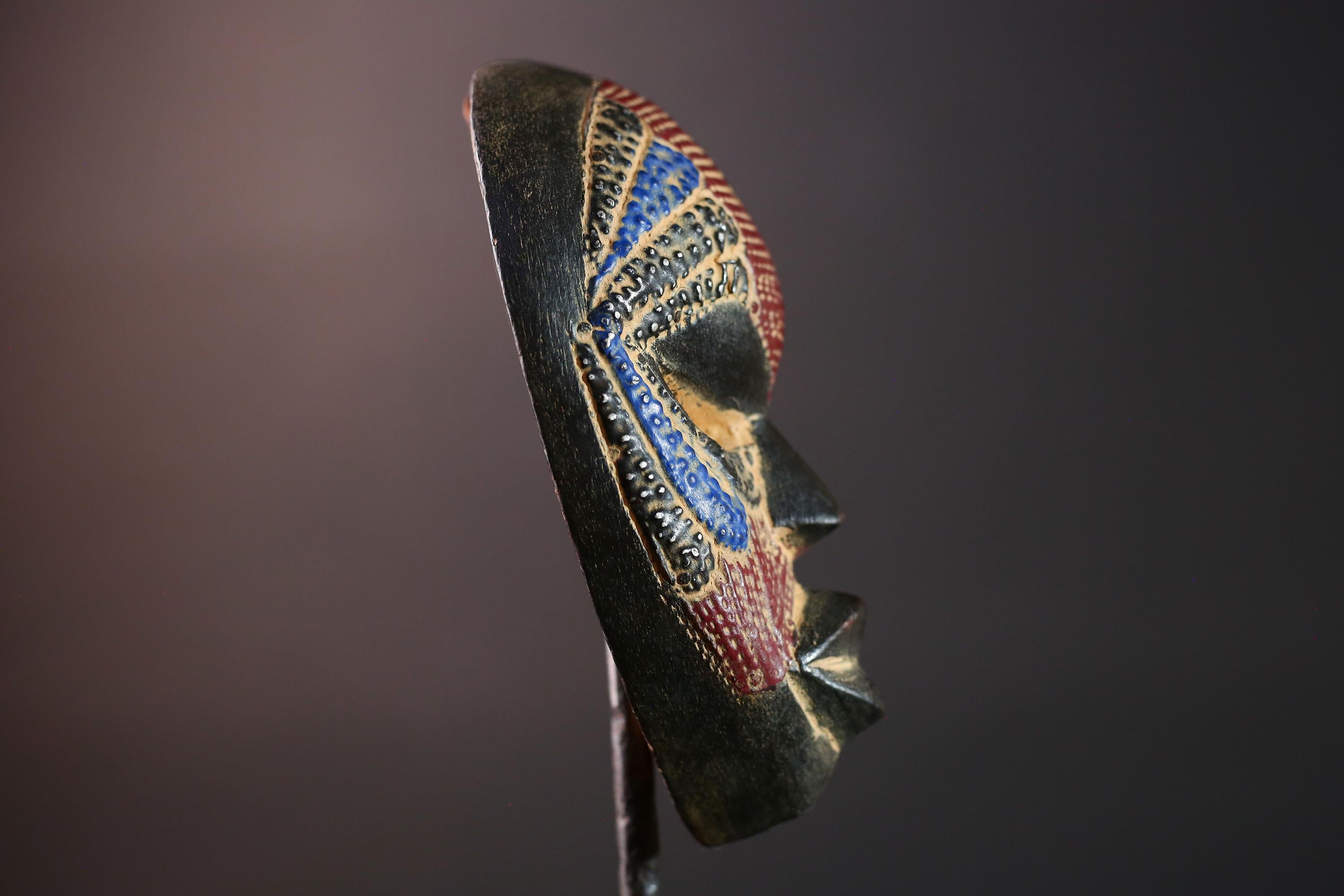 decorative african mask dan style tribal art face wall sculpture geometric carved mask red blue wall decor handmade wood mask-G5411