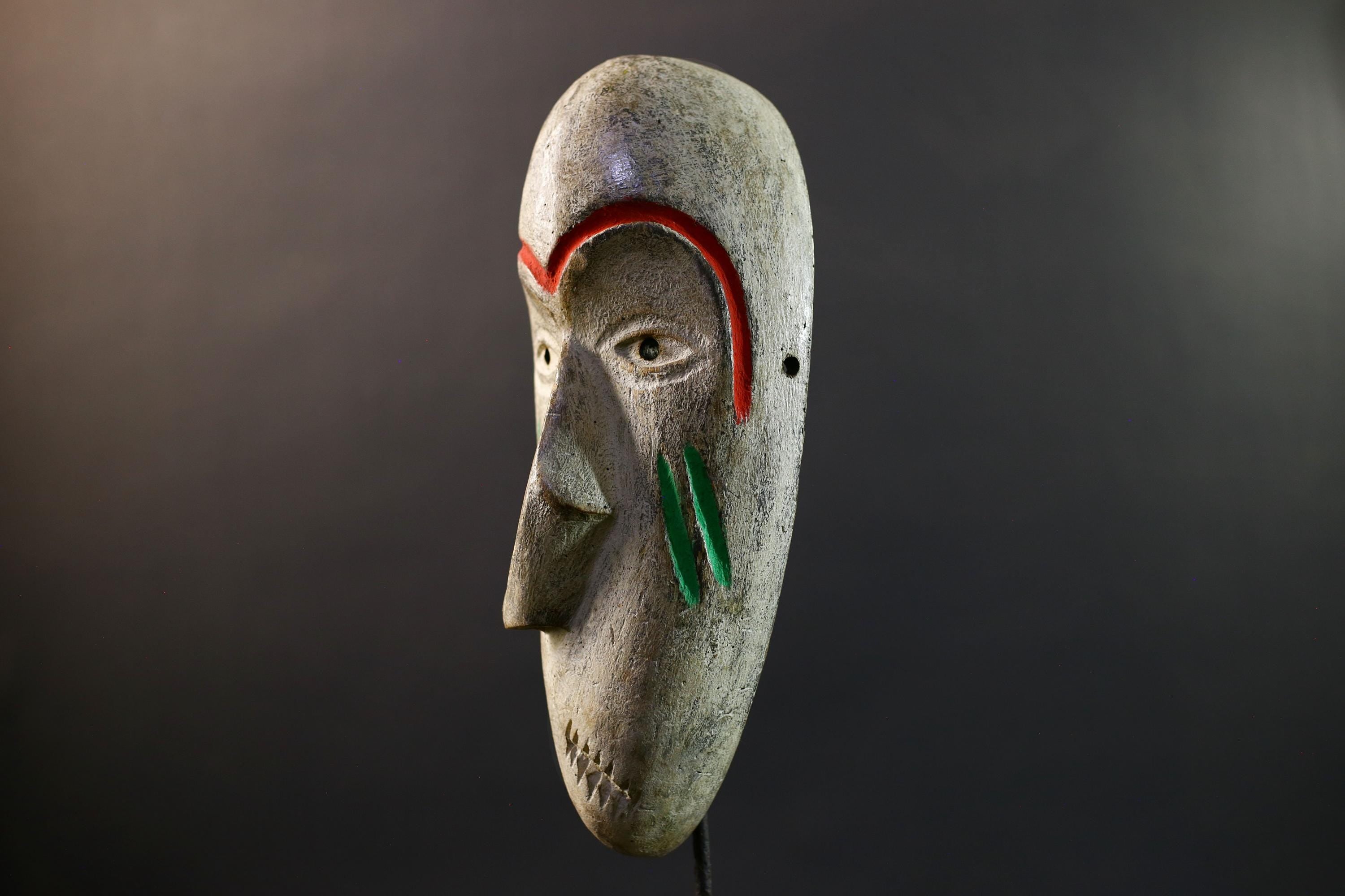 African Dan Kran Mask, Ivory Coast Tribal Wall Art, Hand-Carved Kaolin Wood Sculpture, Primitive Ethnic Home Decor-G5330