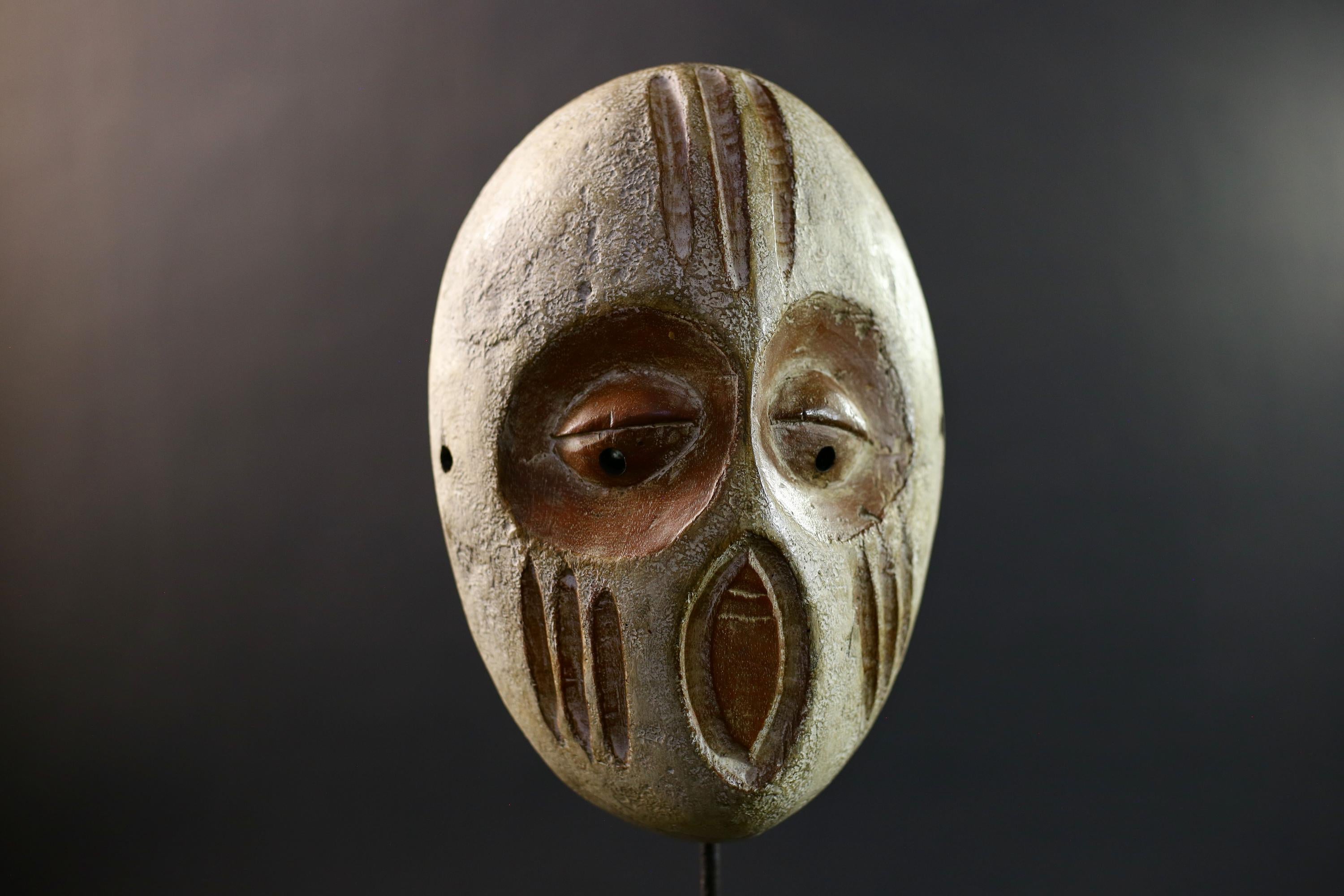 African Guere War Mask, Ivory Coast Tribal Wall Art, Hand-Carved Kaolin Wood Sculpture, Primitive Ethnic Home Decor-G5329