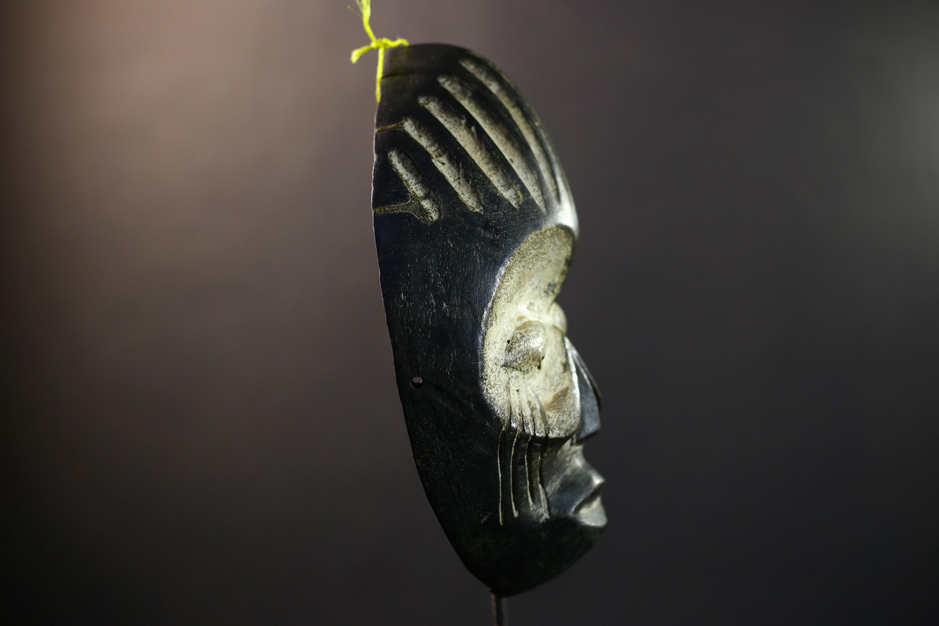 African Guere War Mask, Ivory Coast Tribal Wall Art, Hand-Carved Kaolin Wood Sculpture, Primitive Ethnic Home Decor-G5326