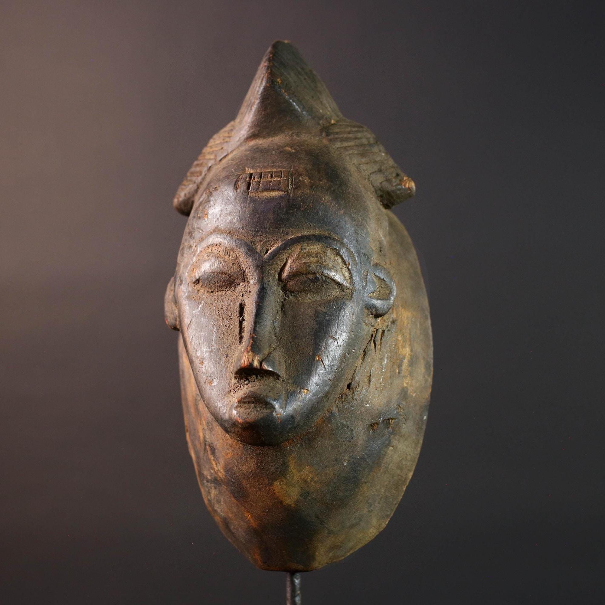 African tribal mask guro wall hanging carved wood sculpture vintage african art home decor piece G5471