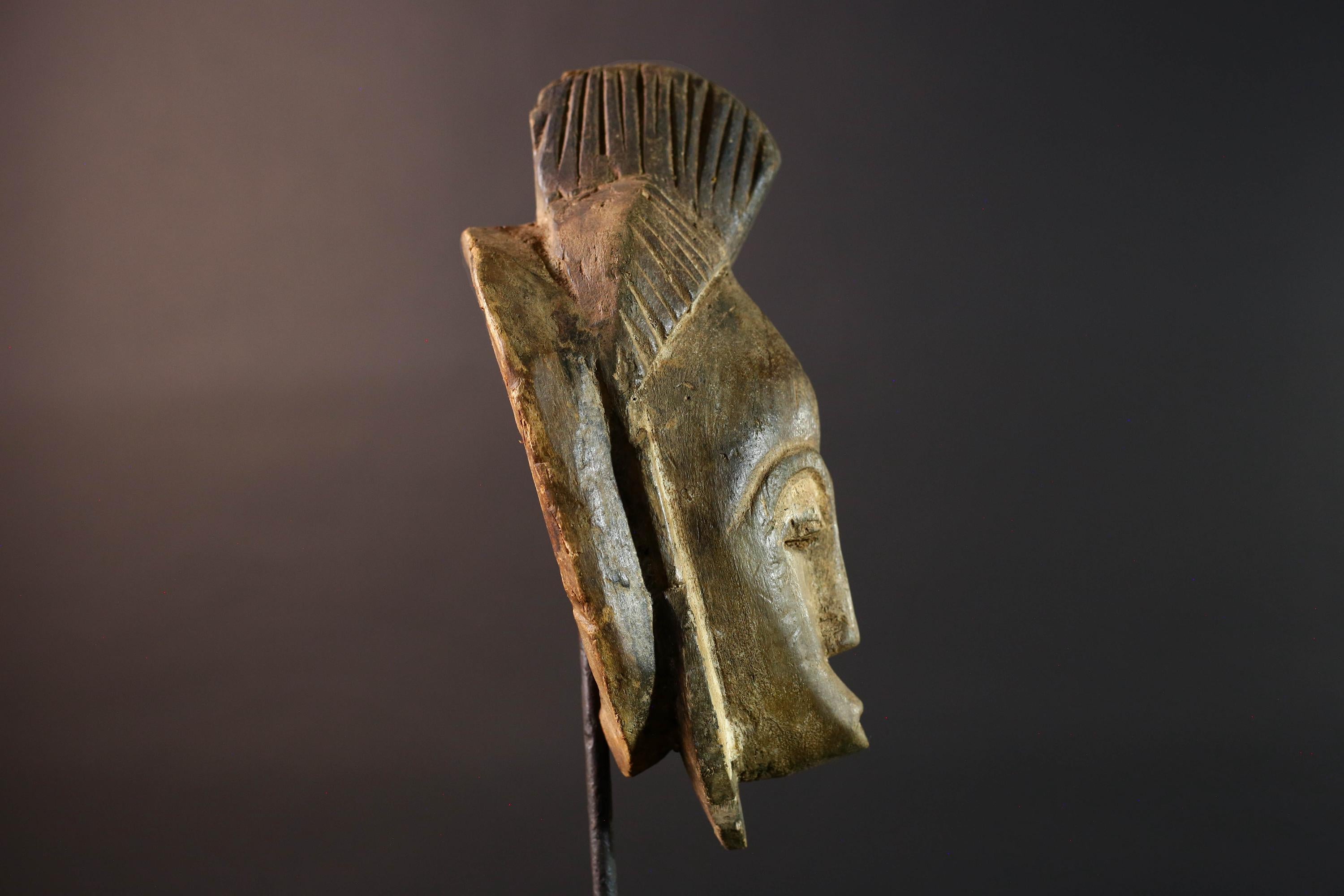 African tribal wall mask guro hand carved face art wood sculpture vintage decor from west africa G5472