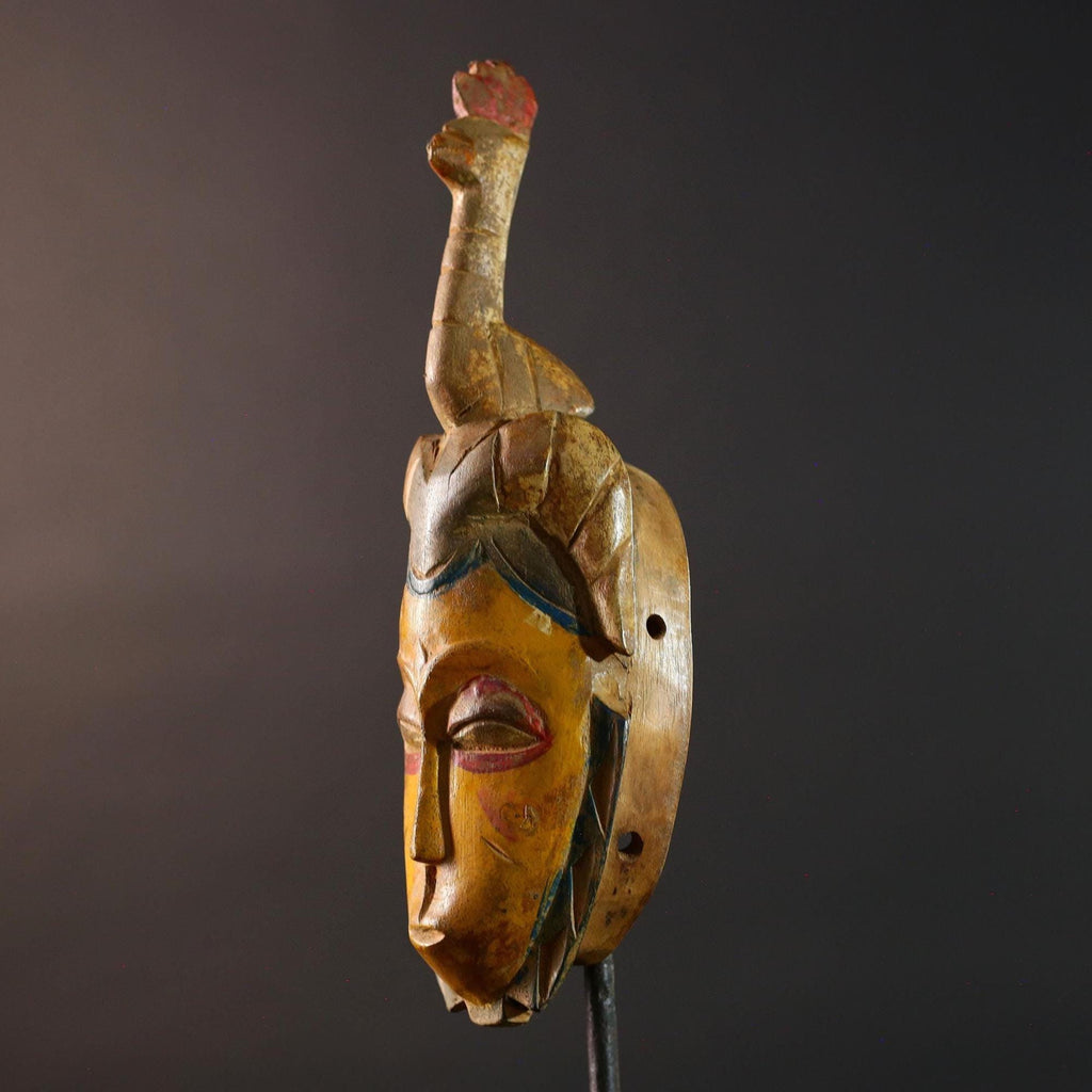 Africa Guro mask with animal crest tribal yellow face wall decor handmade ivory coast wood sculpture ethnic spirit mask for collectors G5489