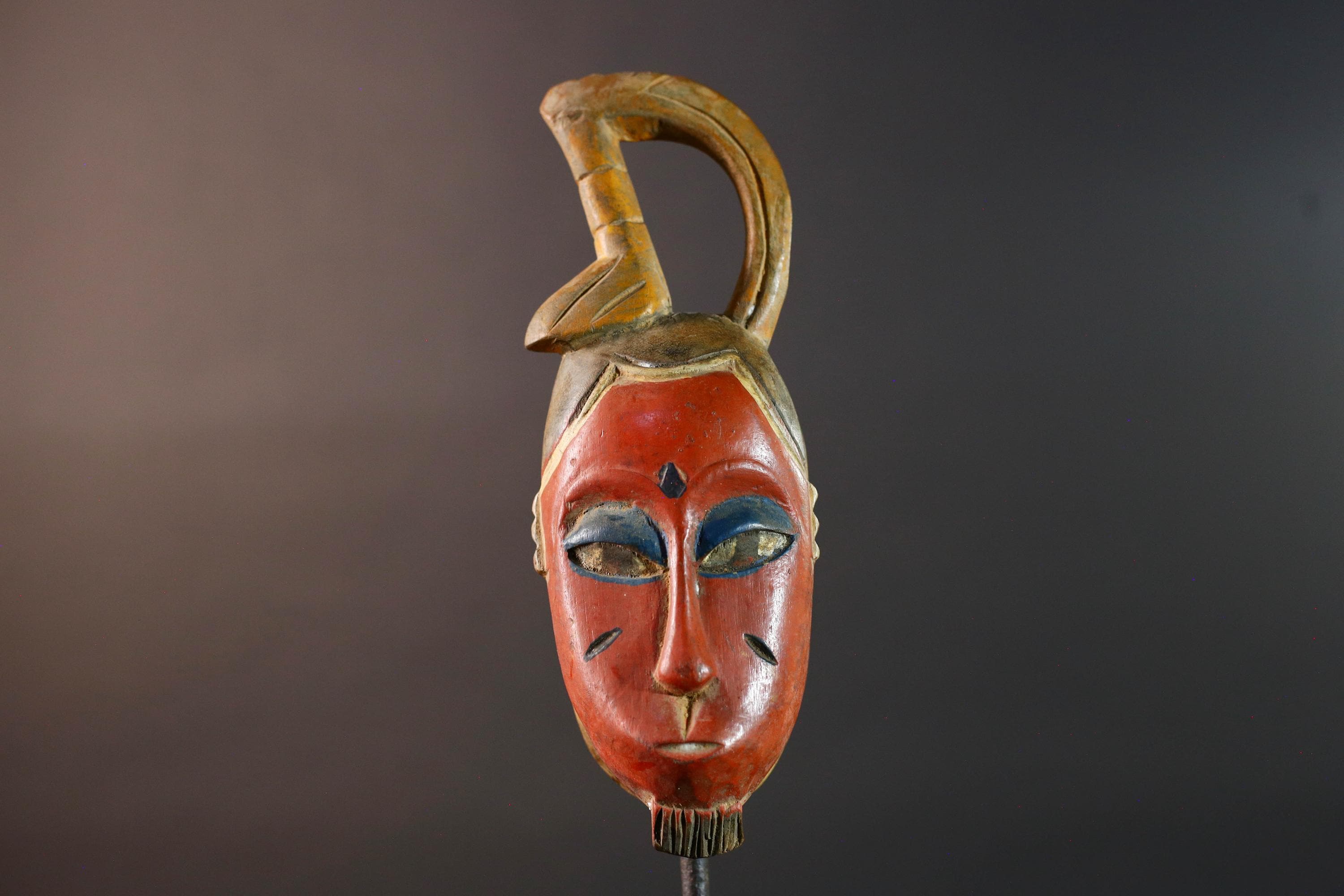 African Guro wall mask red face carved wood mask with loop crest tribal sculpture rustic African decor handmade wall hanging G5505