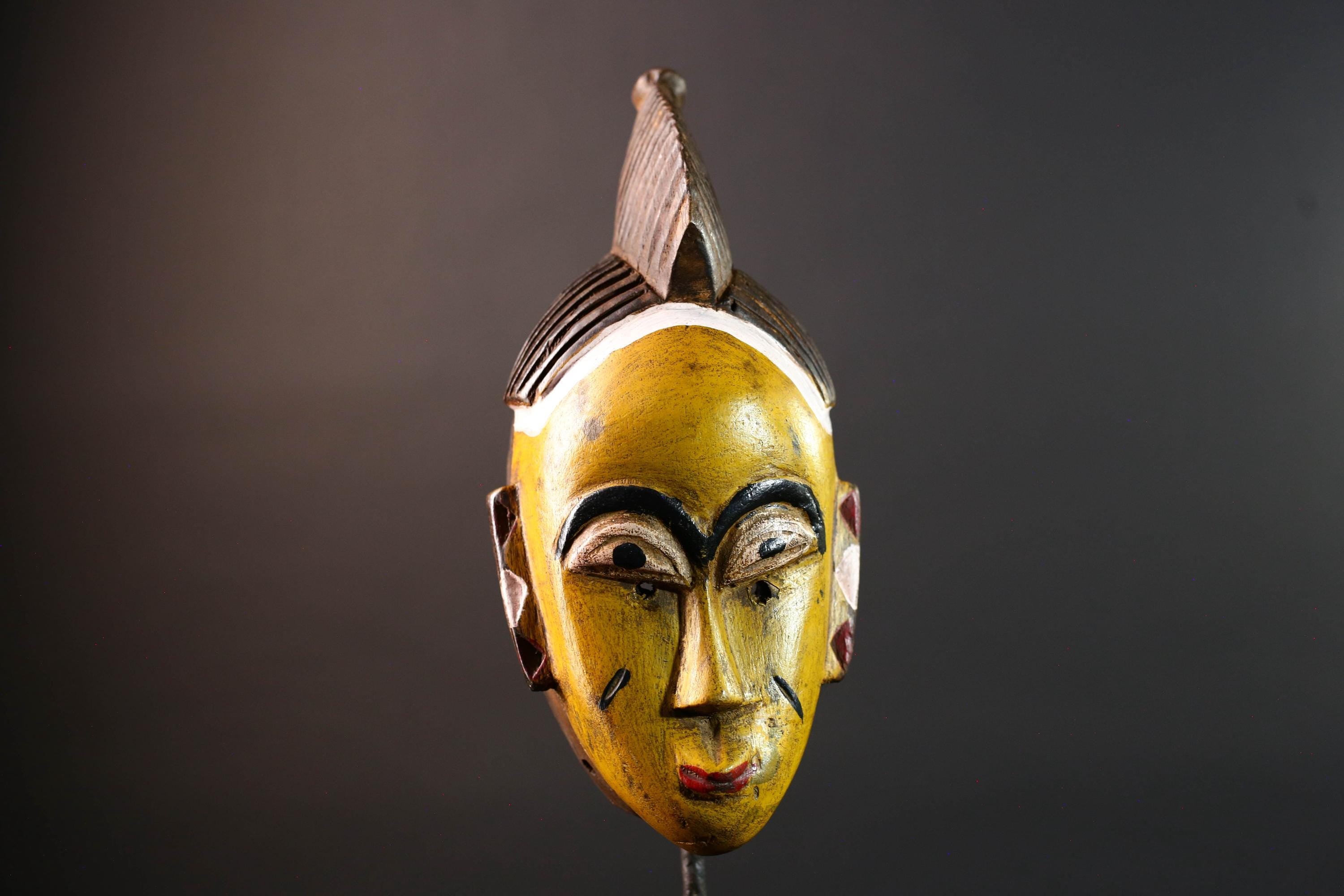 Yellow African tribal mask hand carved wood wall sculpture with cowrie shells leather crest folk figure symbolic ethnic home decor-G5522