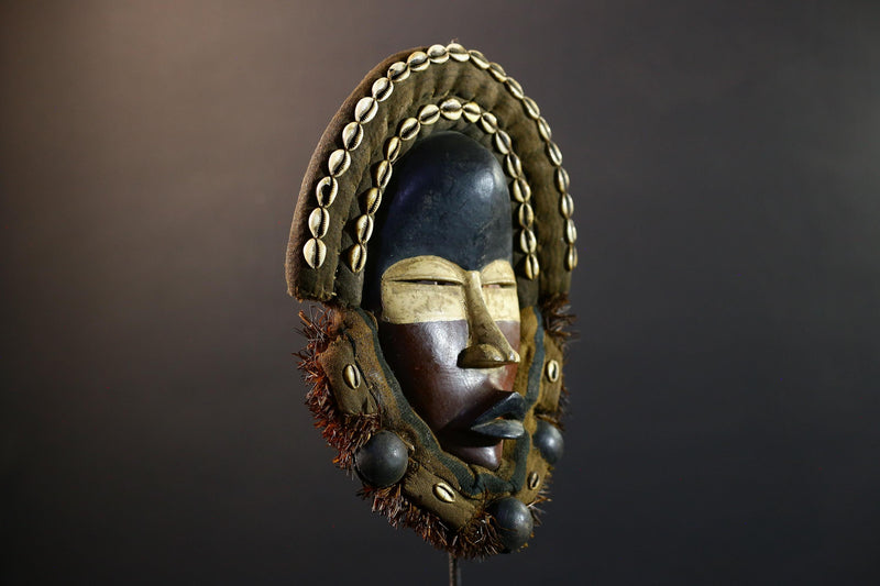 African Dan mask cowrie shell tribal wood wall decor spiritual carving fabric trim ritual mask handmade Côte d’Ivoire ethnic sculpture-G5360