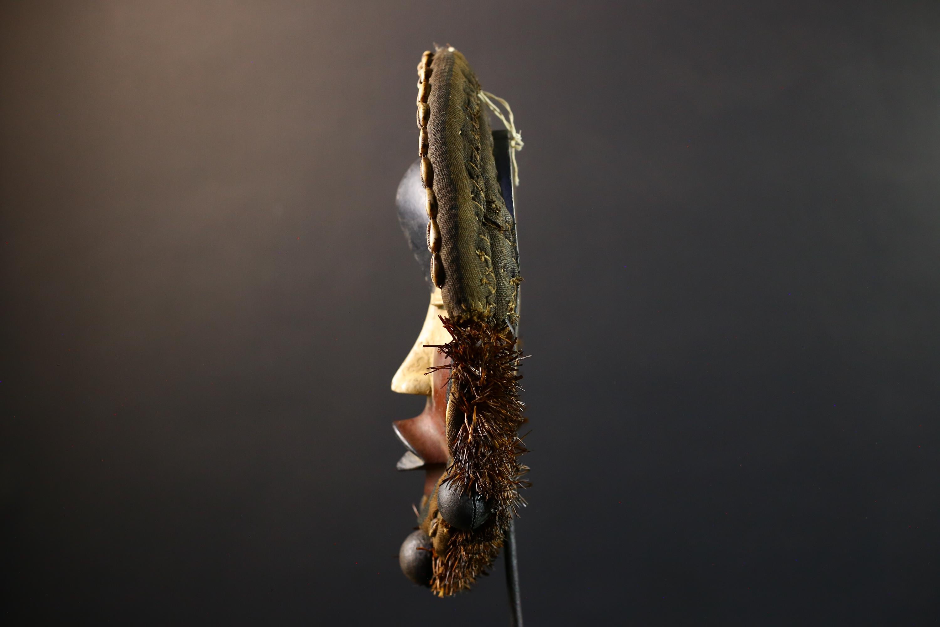 African Dan mask cowrie shell tribal wood wall decor spiritual carving fabric trim ritual mask handmade Côte d’Ivoire ethnic sculpture-G5360