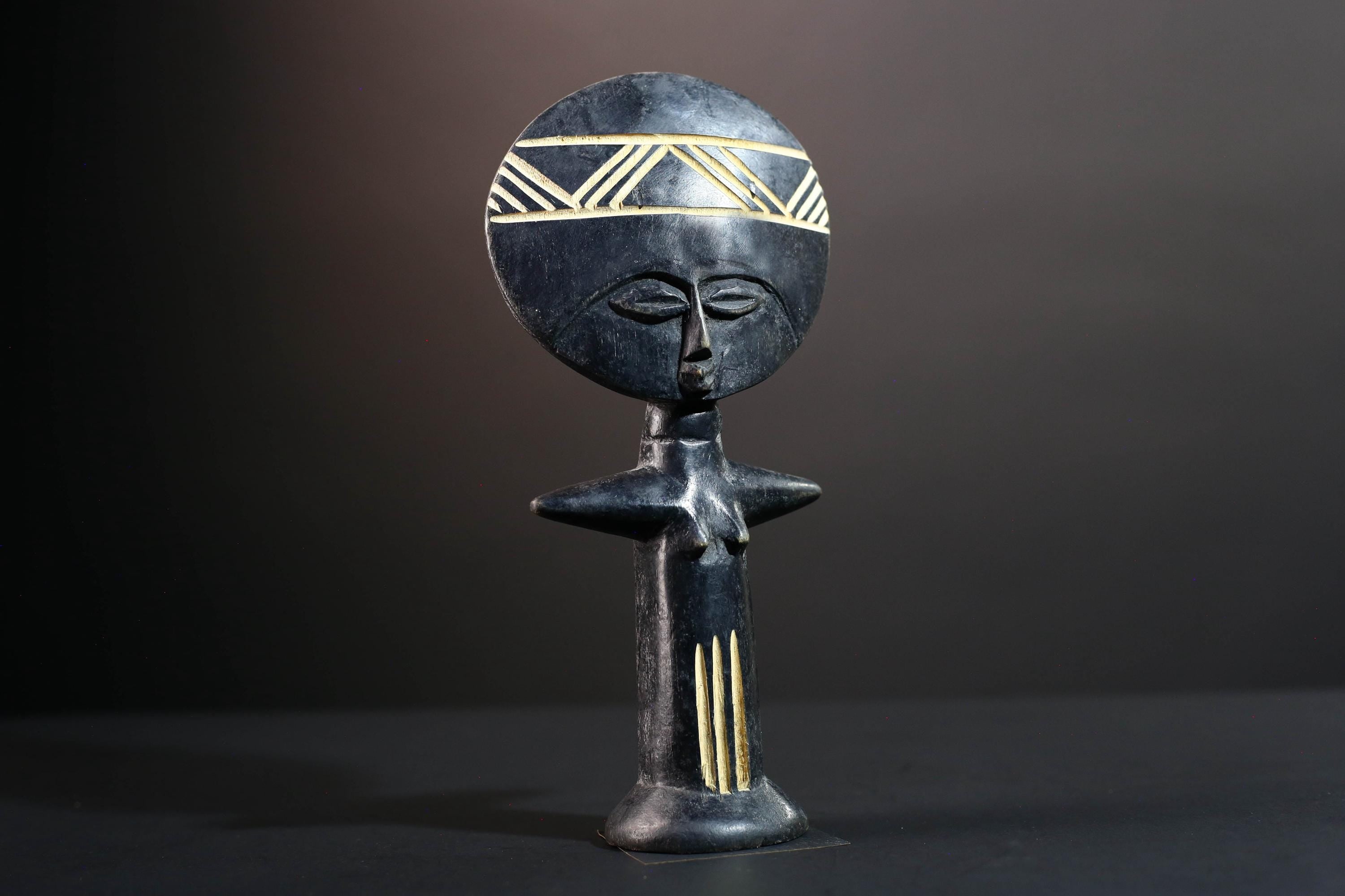 African fertility doll Ashanti Akuaba figure hand carved wood statue from Ghana traditional tribal art with symbolic geometric detail G5469