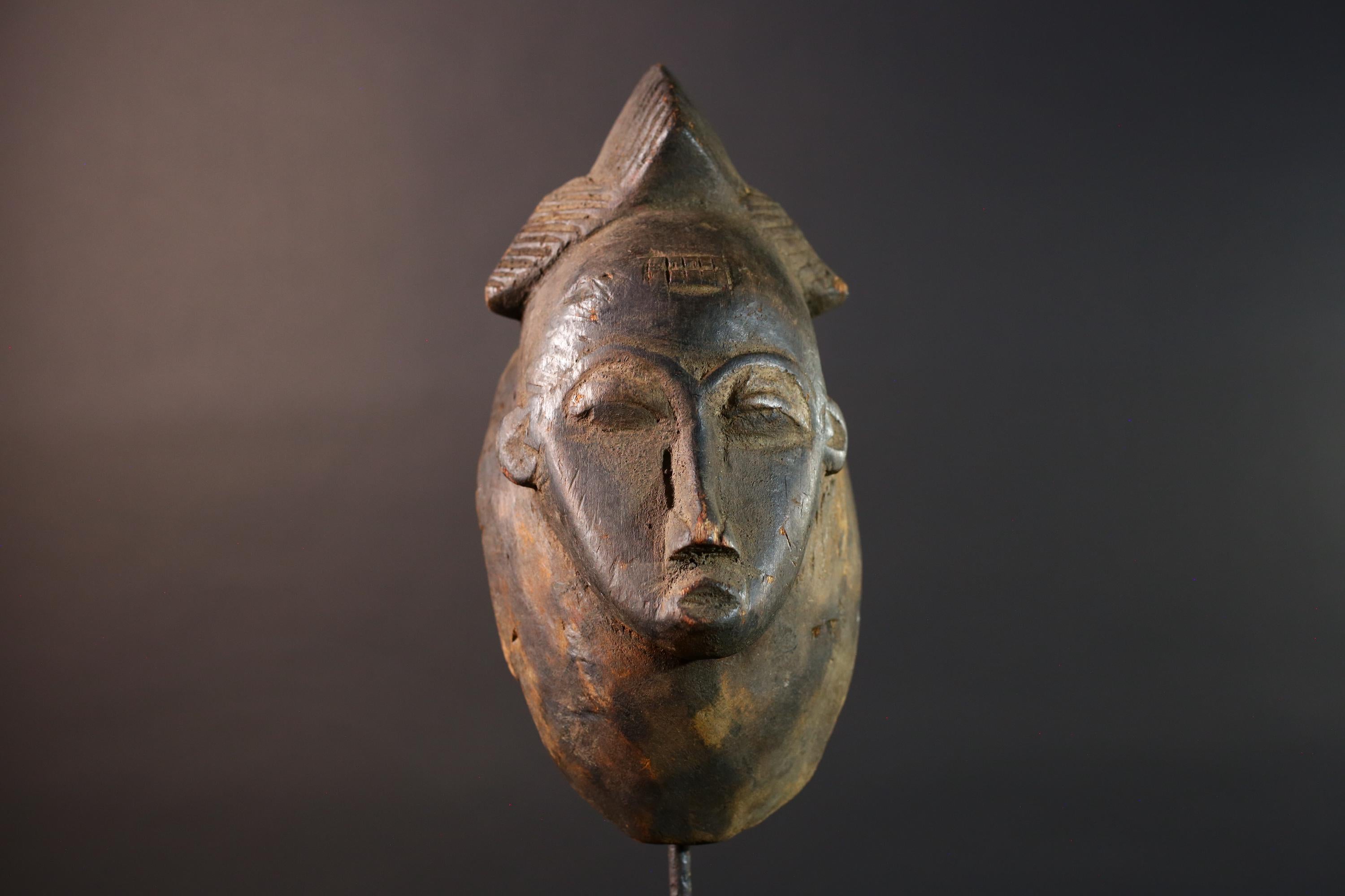 African tribal mask guro wall hanging carved wood sculpture vintage african art home decor piece G5471