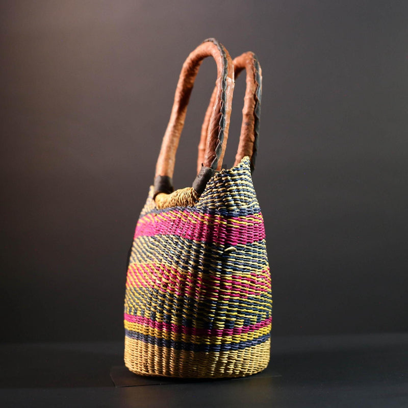 ghana bolga basket market tote handmade woven bag straw african shopping storage decor leather handle vibrant colorful G5477
