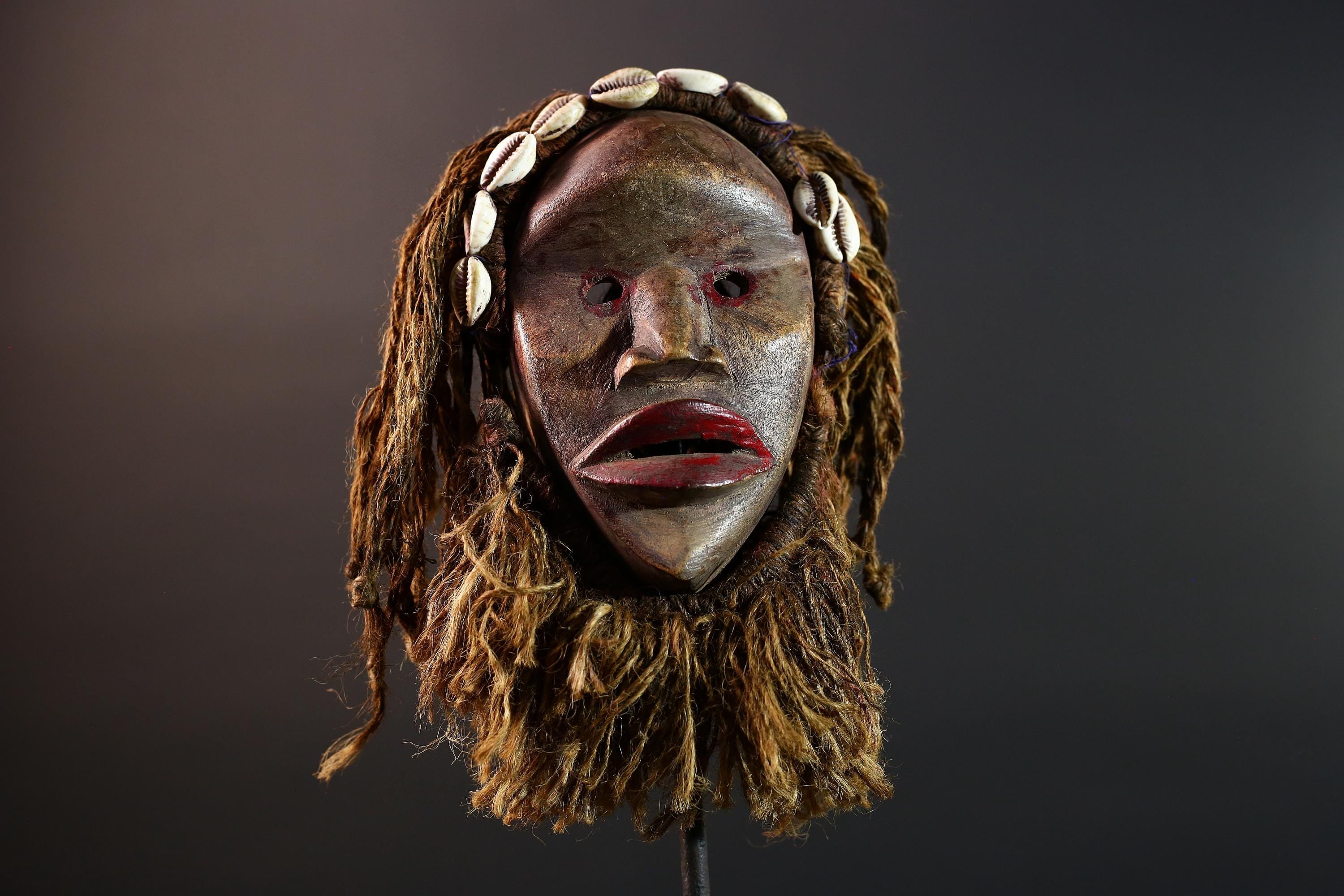 Dan African Tribal Mask With Cowrie Shells Hand Carved Wood Face With Fiber Beard Ethnic Wall Art Ceremonial Boho Home Decor G5580